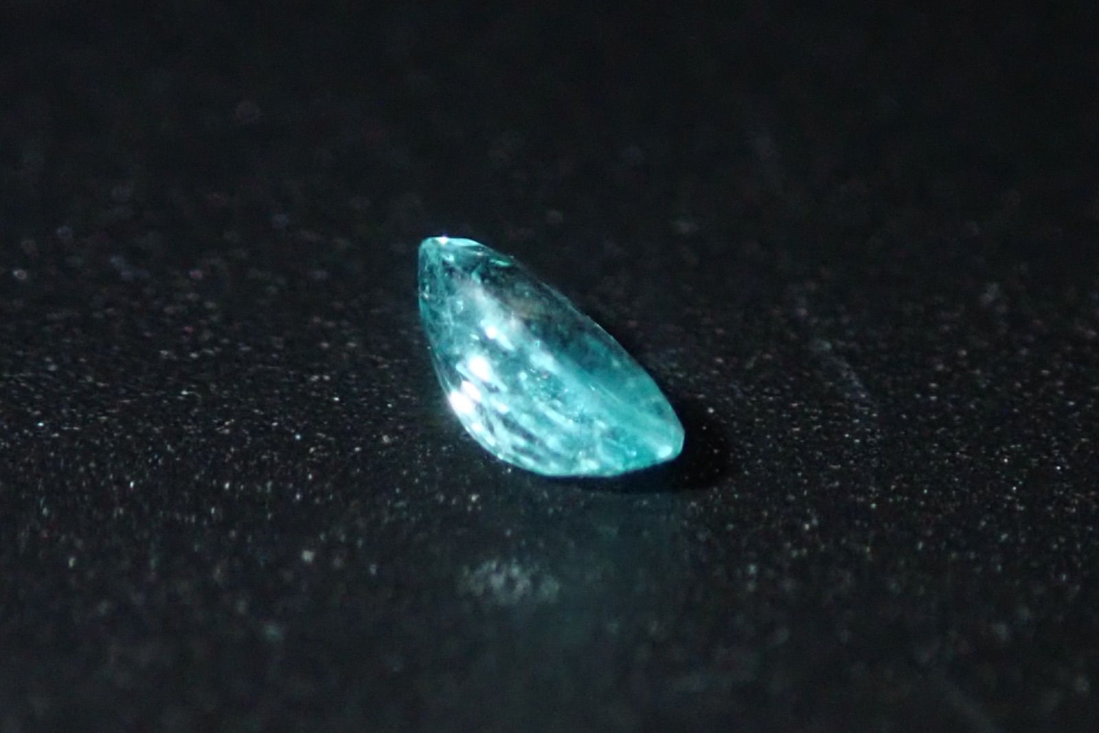 天然パライバトルマリン 0.134ct 約4×3mm ソーティング付き