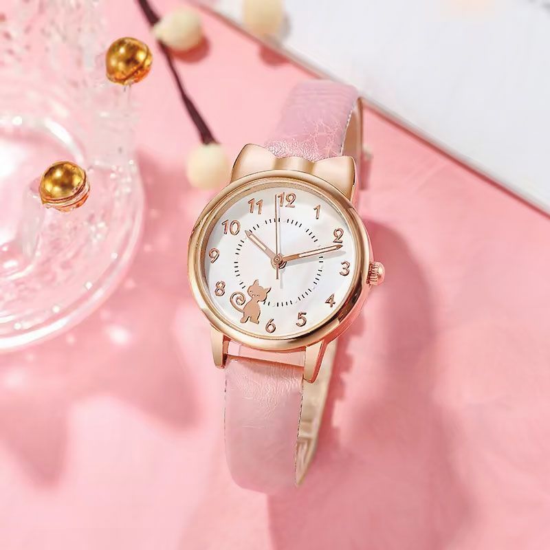 ピンクの猫 ロベルトカヴァリ 腕時計 レディース ピンクゴールド ダイヤ ピンク 猫のデザイン腕時計 大人可愛いローズゴールドのネコ ベルト