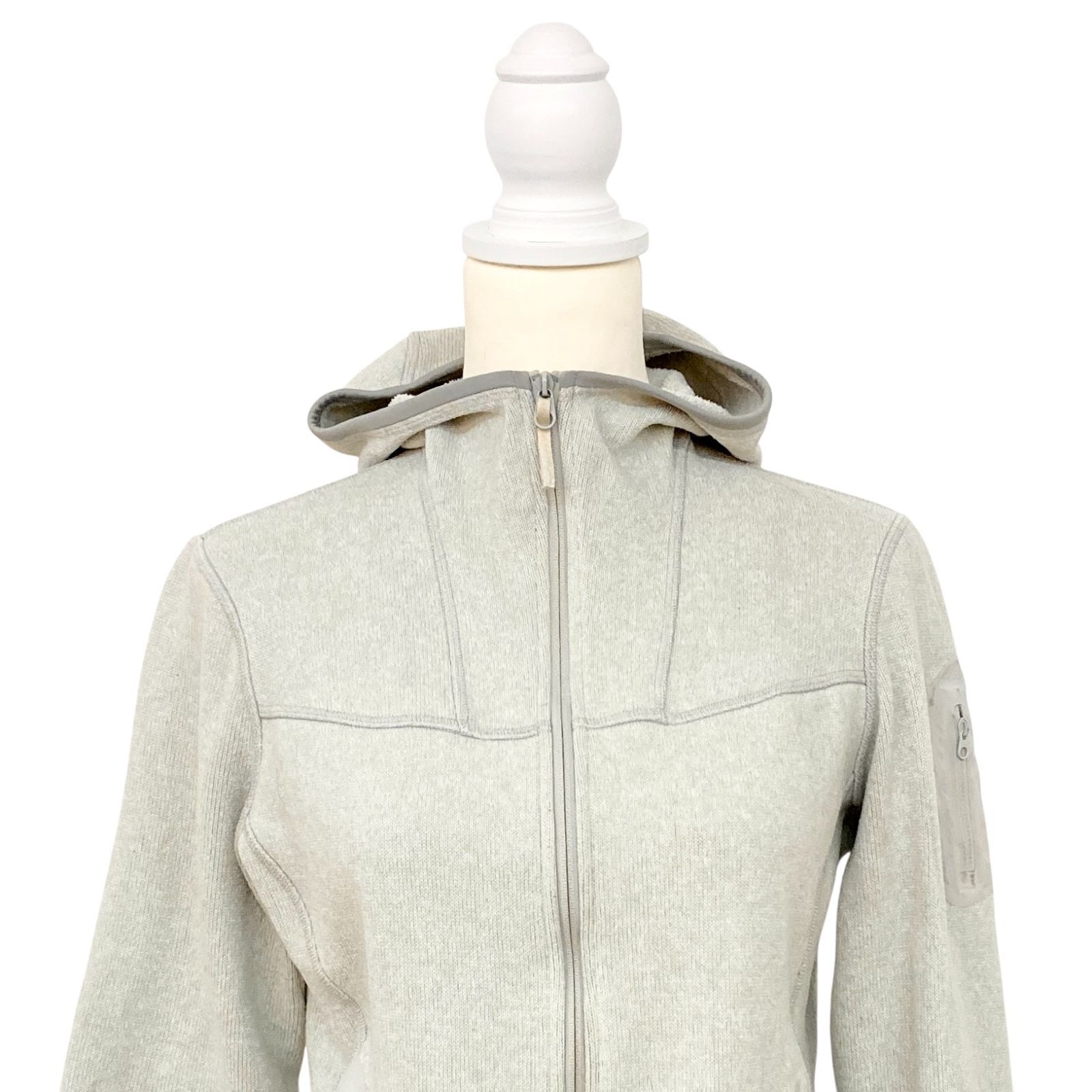 ARC TERYX アークテリクス グレー 長袖 ニット M