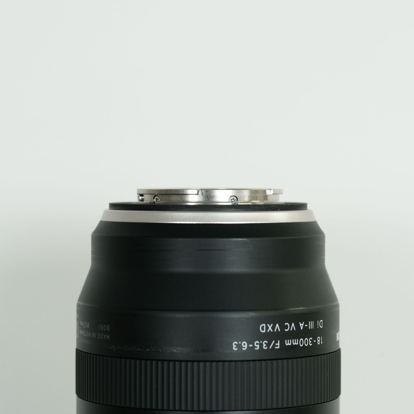 良品｜三脚座付] TAMRON 18-300mm F/3.5-6.3 Di III-A VC VXD (Model 