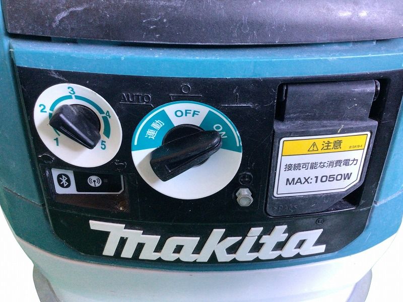 ☆中古品☆makita マキタ 100V 8L 粉じん専用 集じん機 VC0840 ホース付き 先端アタッチメント無し 集塵機 掃除機 95601