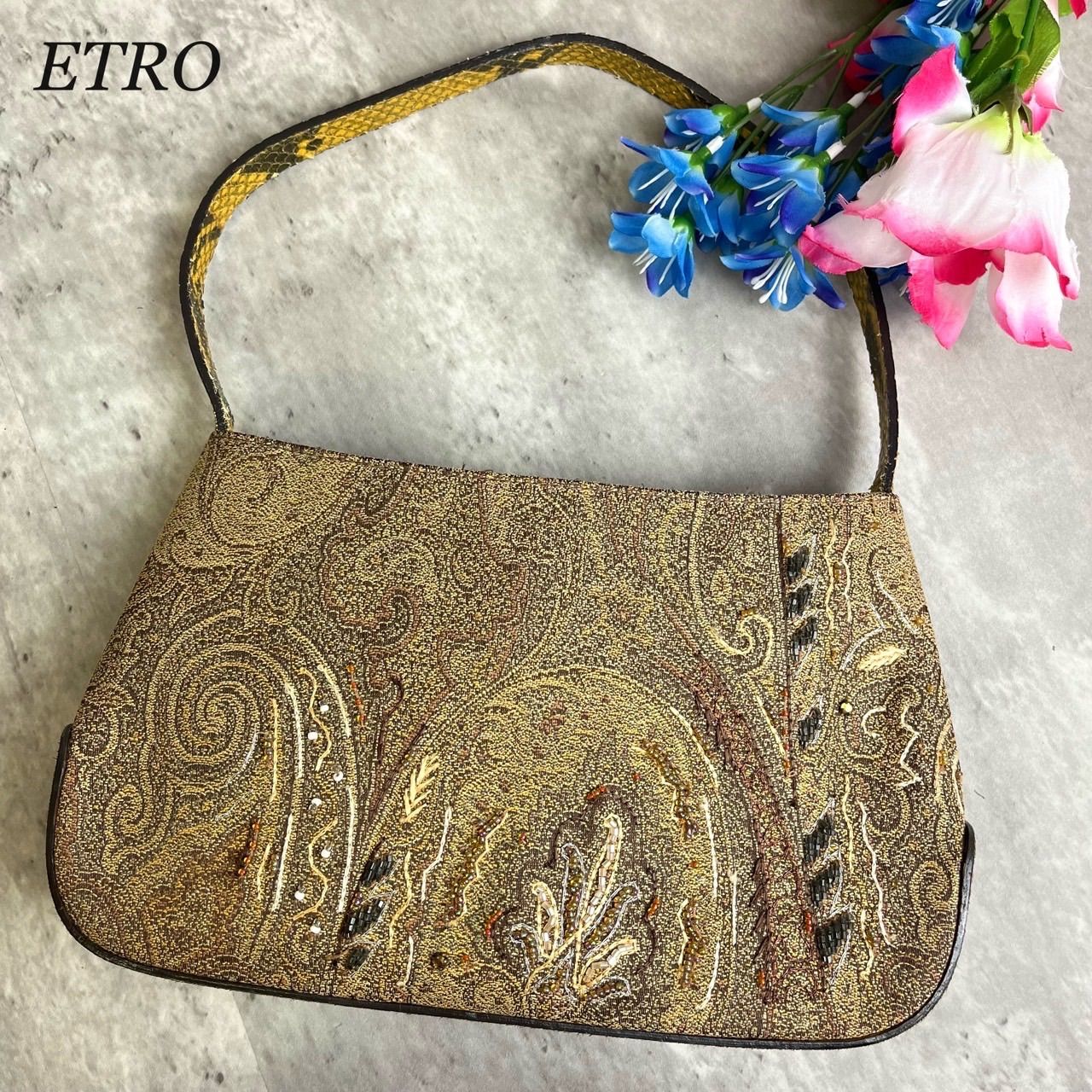 ✨美品✨ ETRO エトロ アクセサリーポーチ ハンドバッグ 小物 ✨美品✨ ETRO エトロ アクセサリーポーチ ハンドバッグ 小物