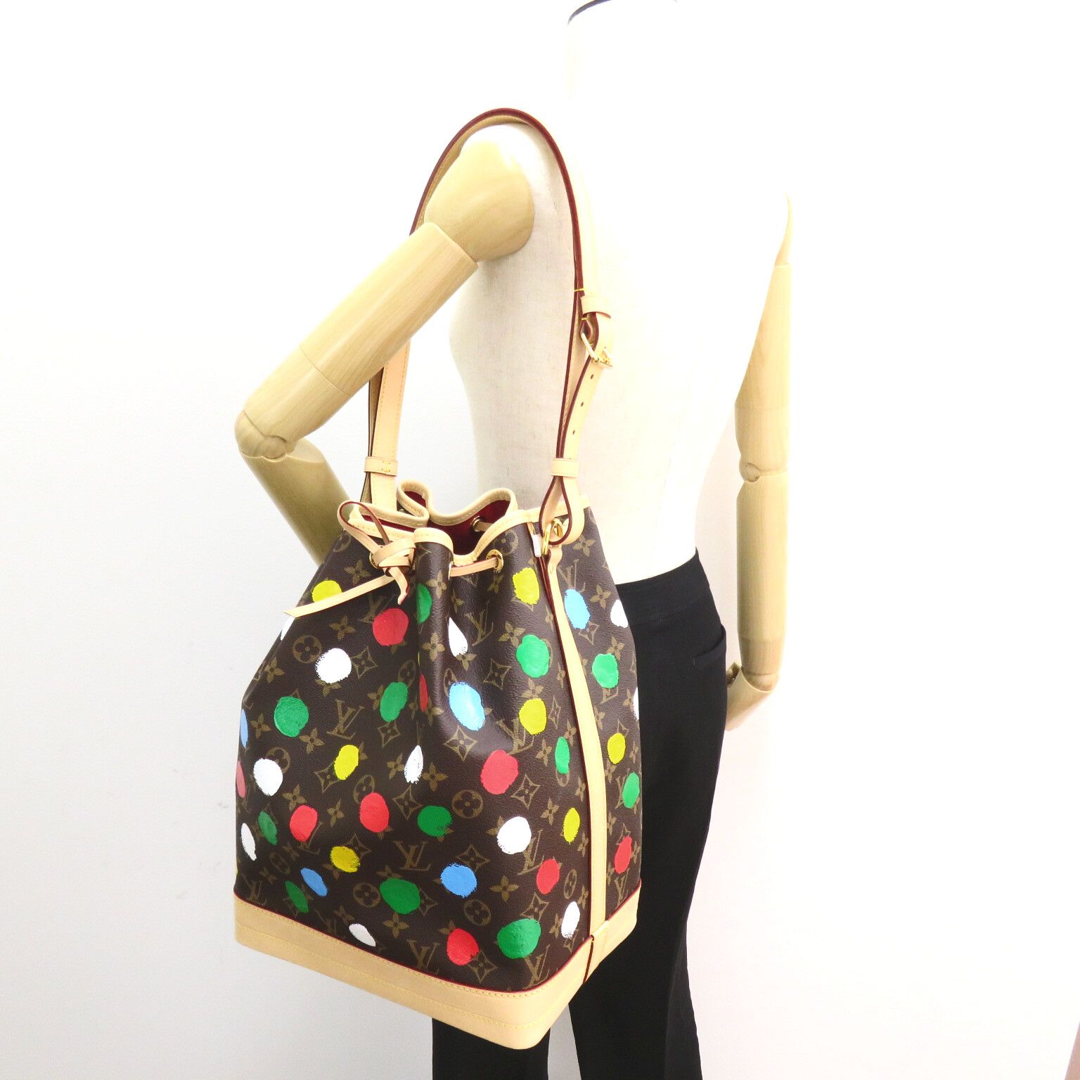 ルイ・ヴィトン LV x YK ノエ 草間彌生 ショルダーバッグ - メルカリ
