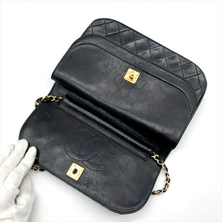 良品 CHANEL シャネル ココマーク ターンロック ラムスキン
