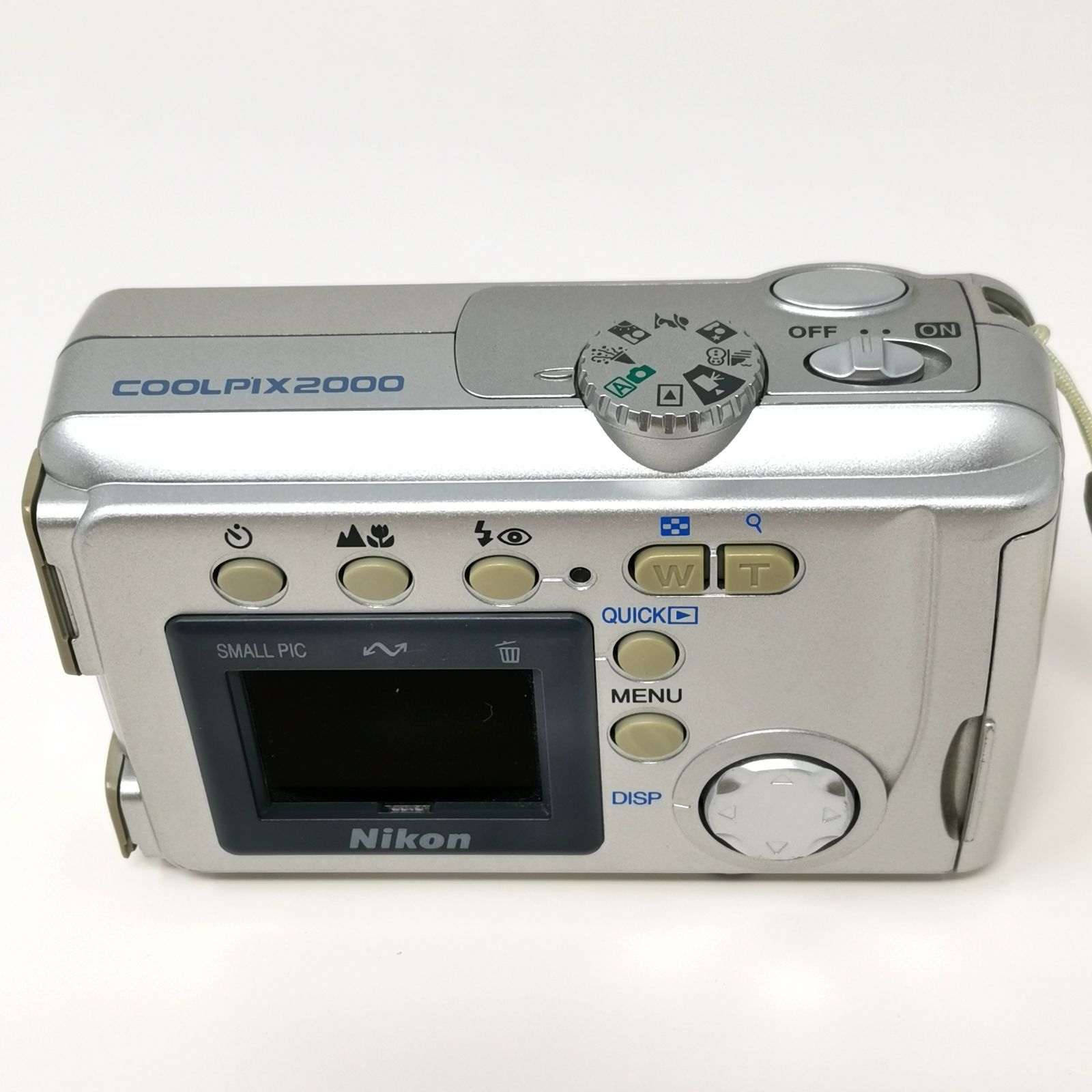 ニコン coolpix