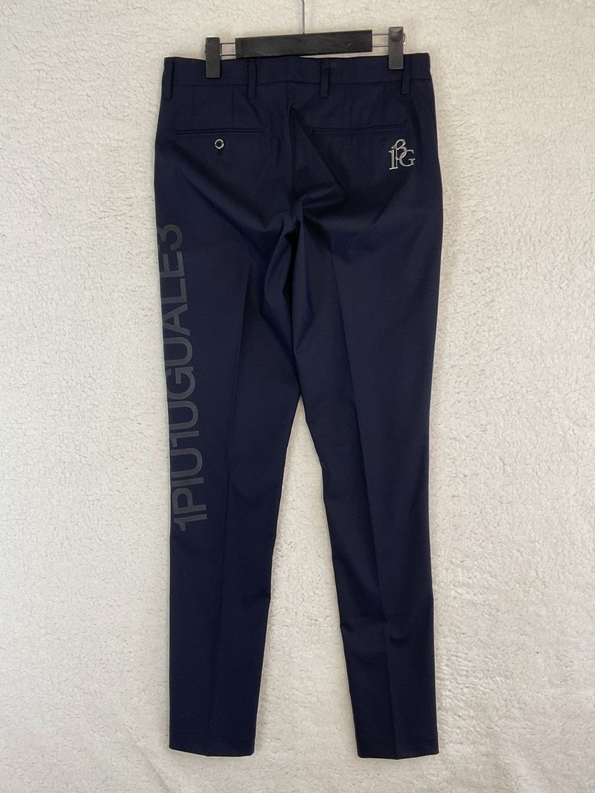 未使用 1PIU1UGUALE3 GOLF ×戸賀敬城 4 ネイビー PLAYERS SLACKS