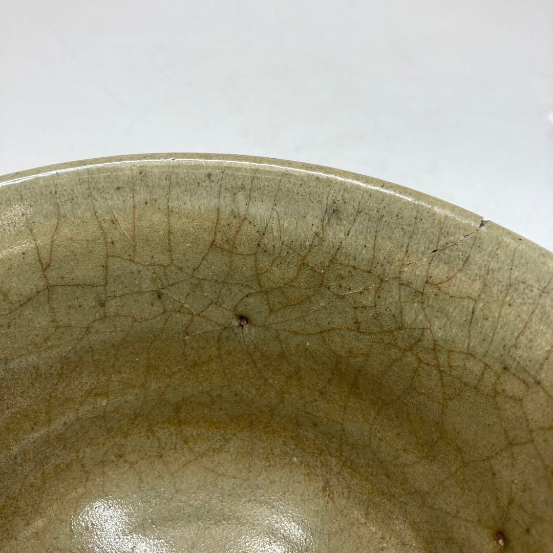 古代　李朝　青磁　茶碗　木箱付　幅約15.3㎝　東さ5-1204① 古代 李朝 青磁 茶碗 木箱付 幅約15.3㎝ 東さ5-1204①