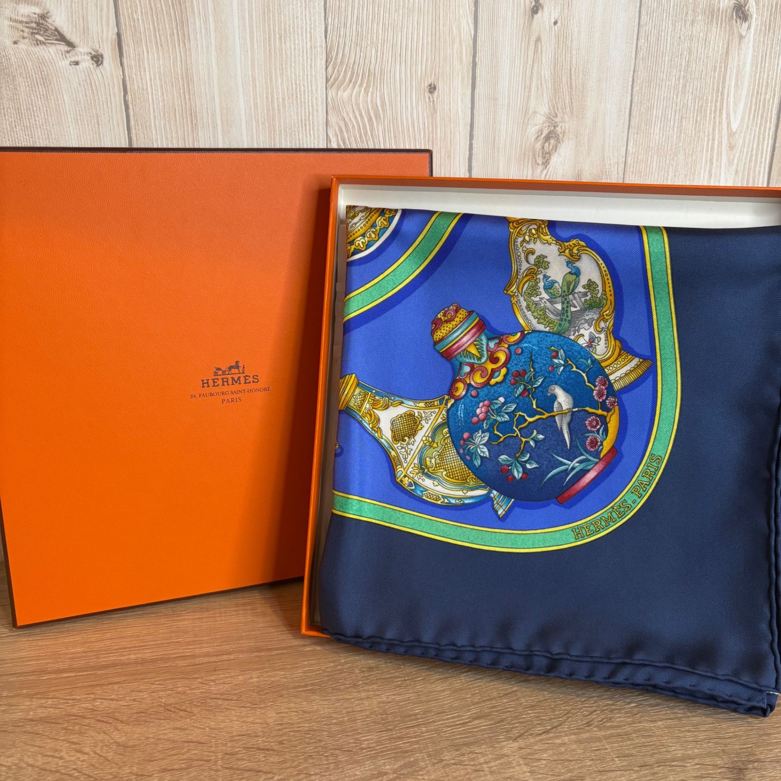 HERMES エルメス スカーフ シルク100% カレ 90×90 ブルー系 レディース 小物 トゥイリー アクセサリー アパレル ブランド エルメス スカーフ シルク100% カレ40 レディース HERMES