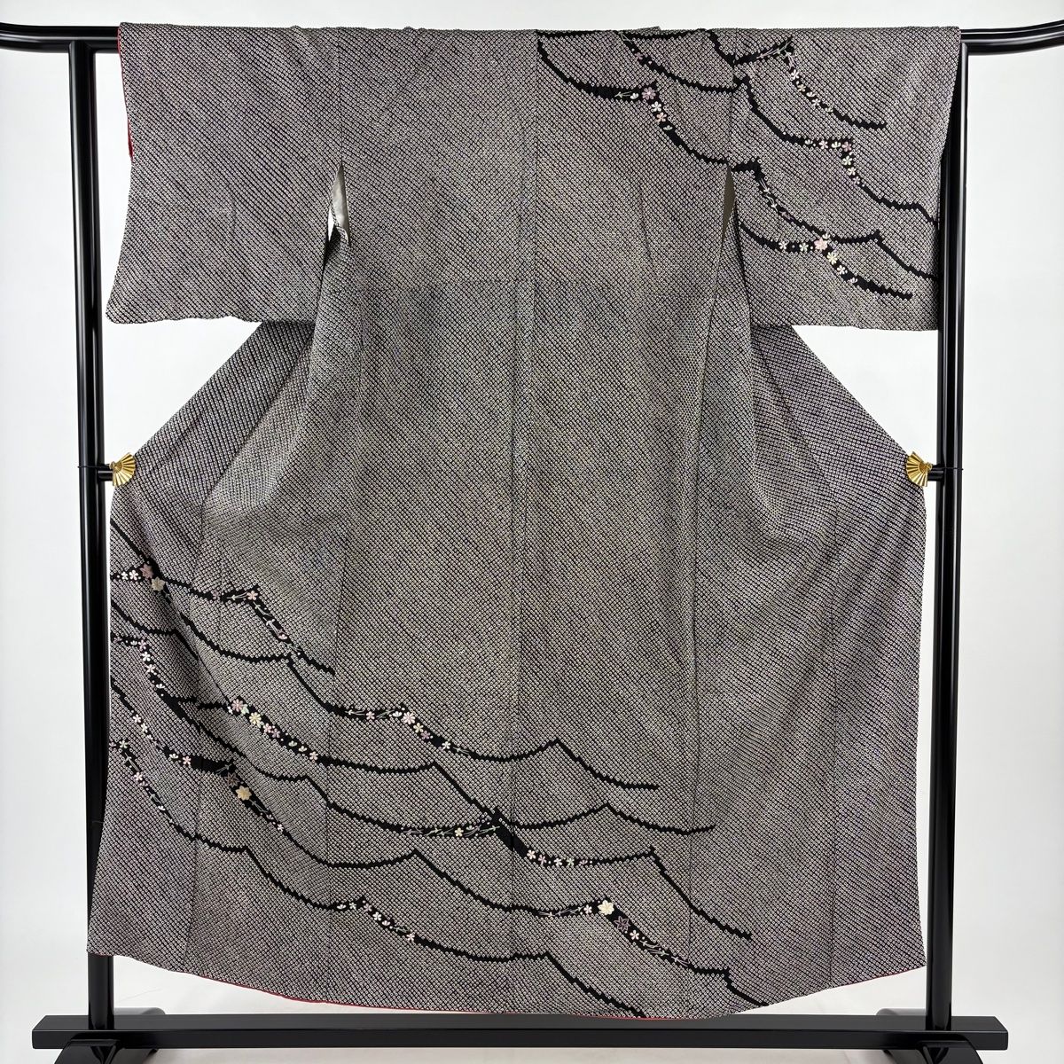 訪問着 身丈154cm 裄丈61cm S 袷 草花 幾何学 刺繍 絞り 黒 正絹 秀品