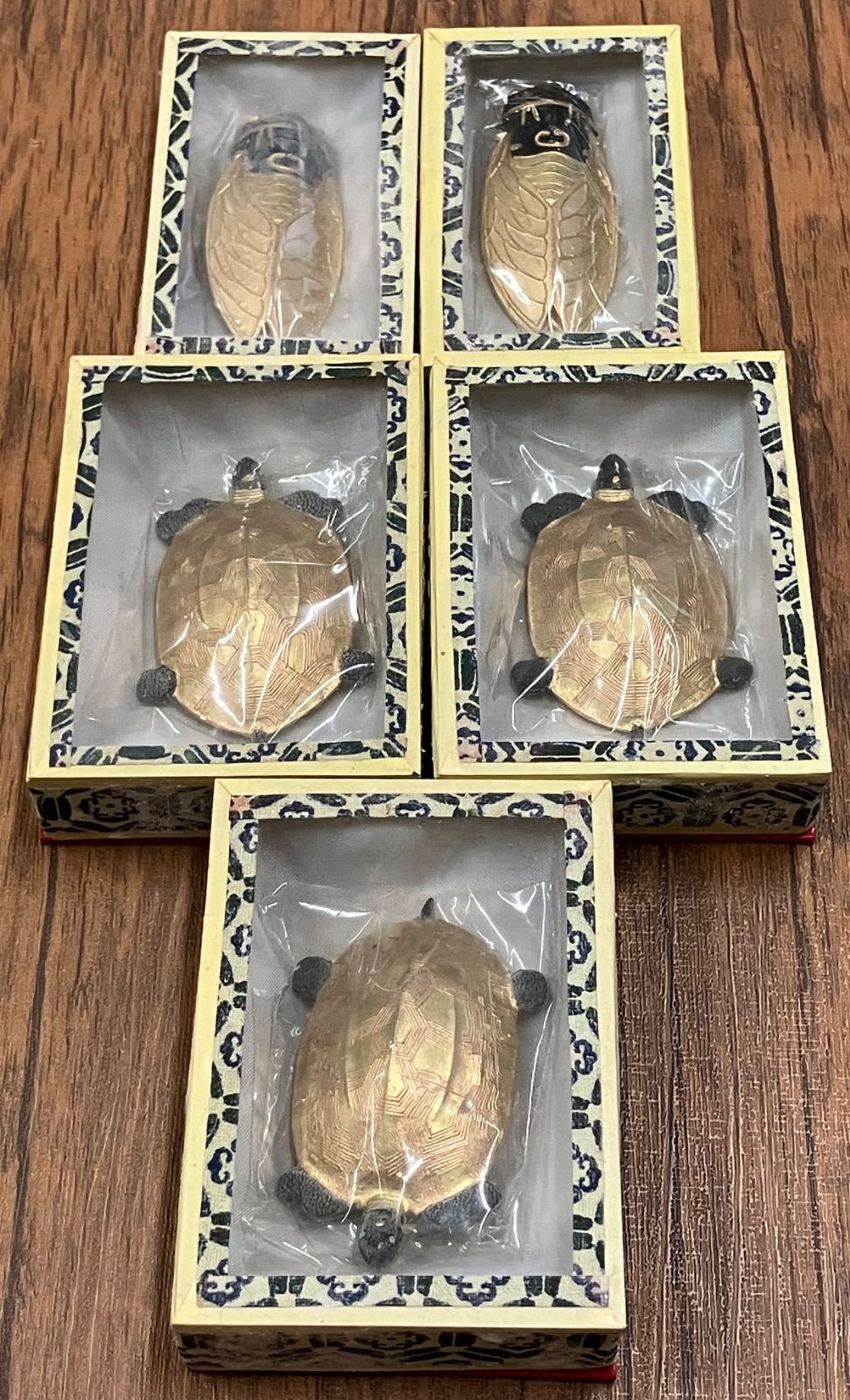 楽旦入　木皿風天塩皿5枚 共箱あり 楽旦入 木皿風天塩皿5枚 共箱あり 46番目の密室 限定愛蔵版 有栖川有栖