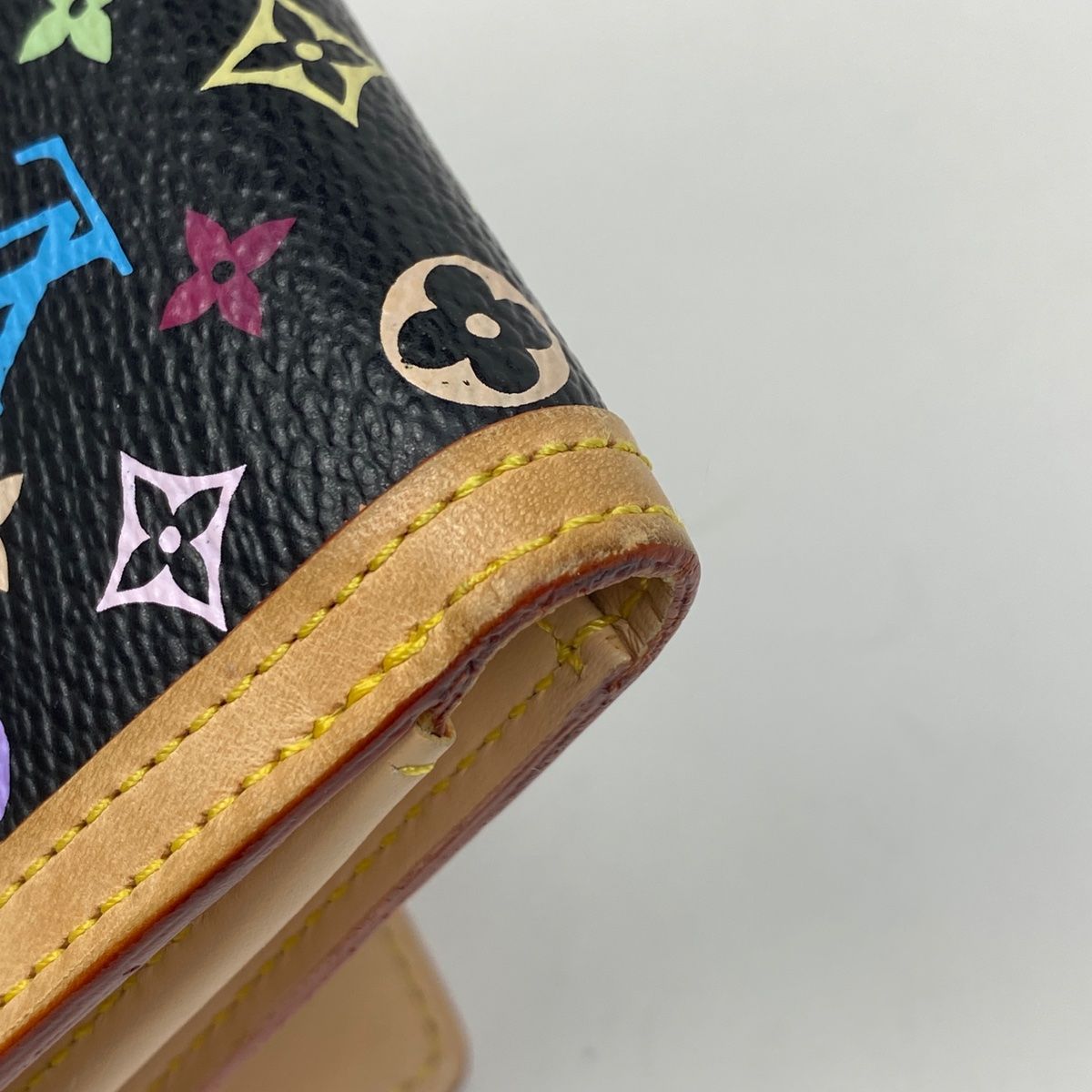 ルイ・ヴィトン ポルトモネ ビエカルト クレディ マルチカラー 黒 M92984 LOUISVUITTON ルイヴィトン ニつ折り財布 ポルトモネ・ビエ