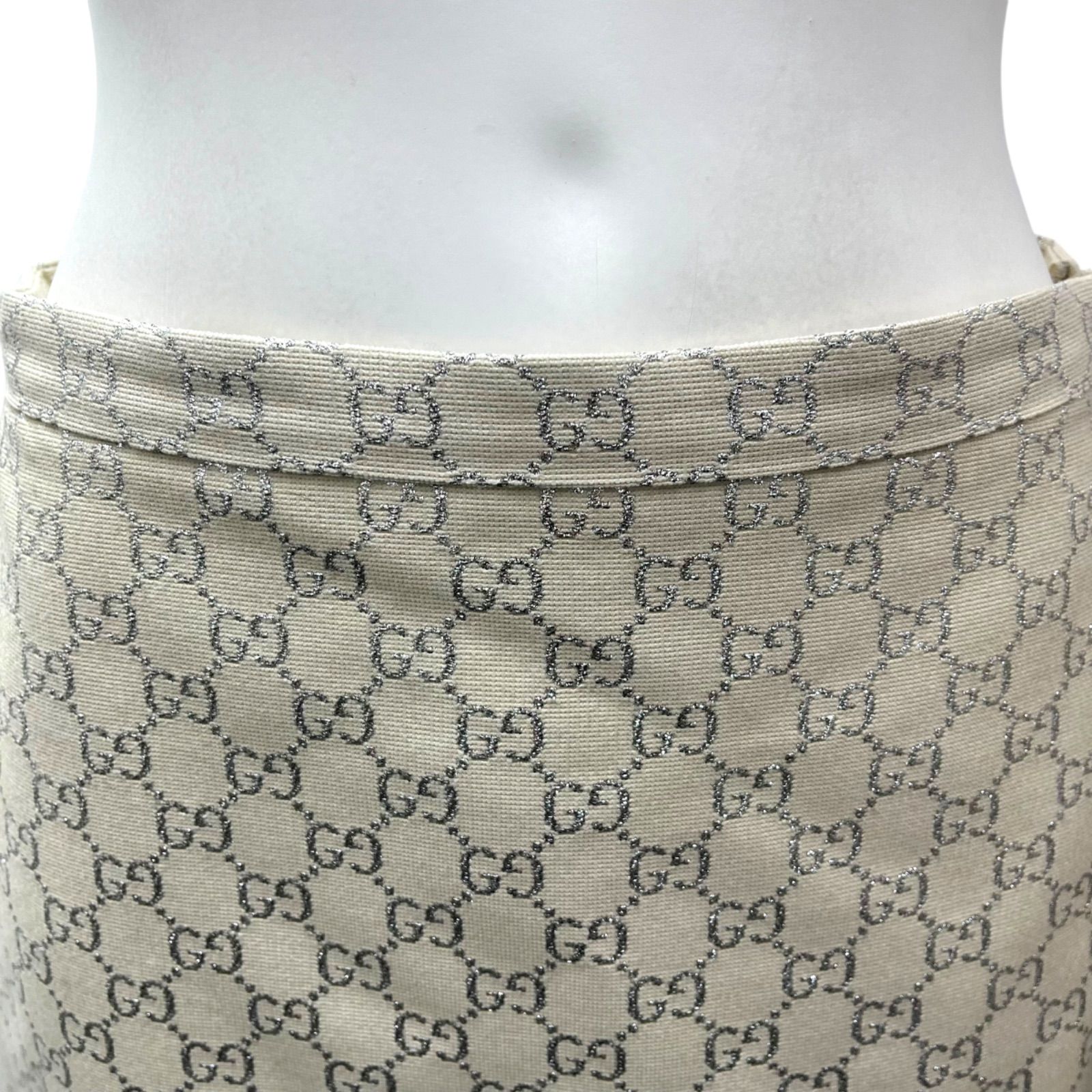◇○美品 グッチ GUCCI スカート 膝丈 GG柄 42、L ベージュ