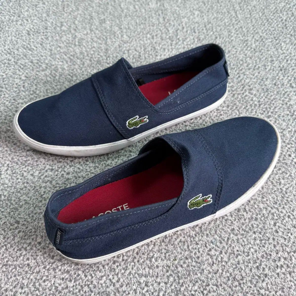 LACOSTE