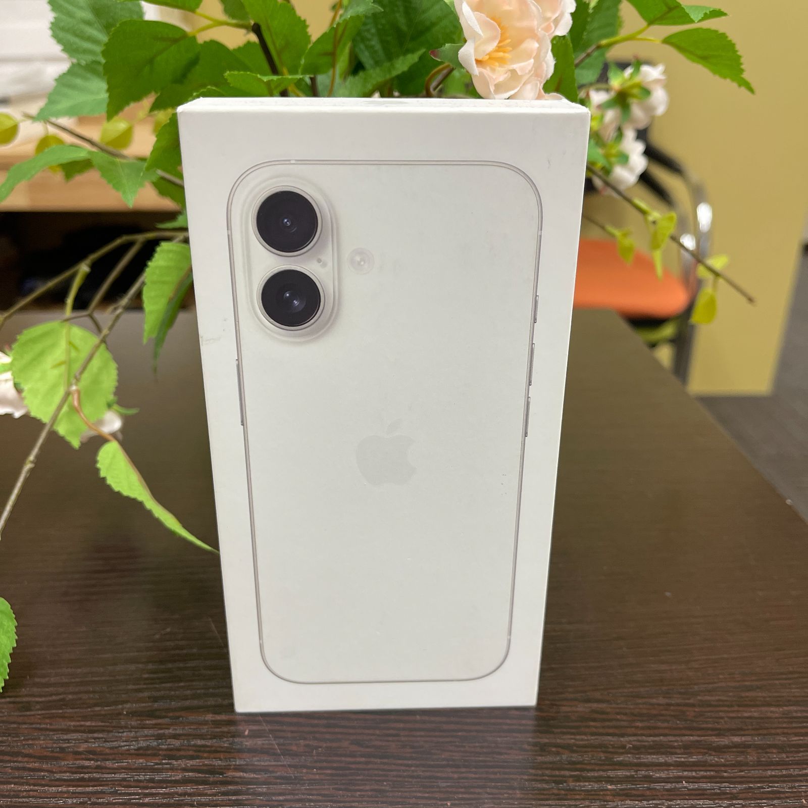 新品・未使用 iPhone16 128GB ホワイトSIMフリー 送料無料