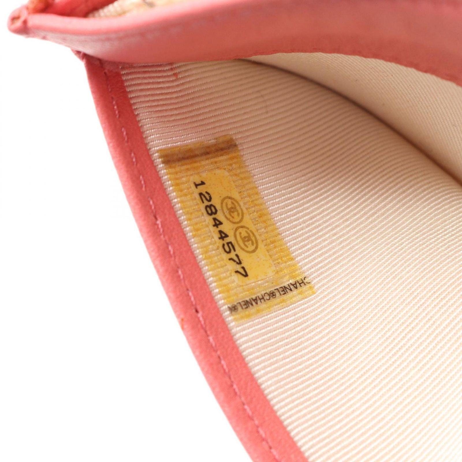 シャネル CHANEL 二つ折り長財布 マトラッセ ピンク ラムスキン（羊革  