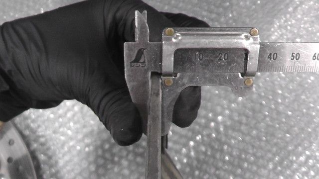 CB400SF-K NC39 の フロントディスクローター 1759455690 DECORATOM_COM_BR