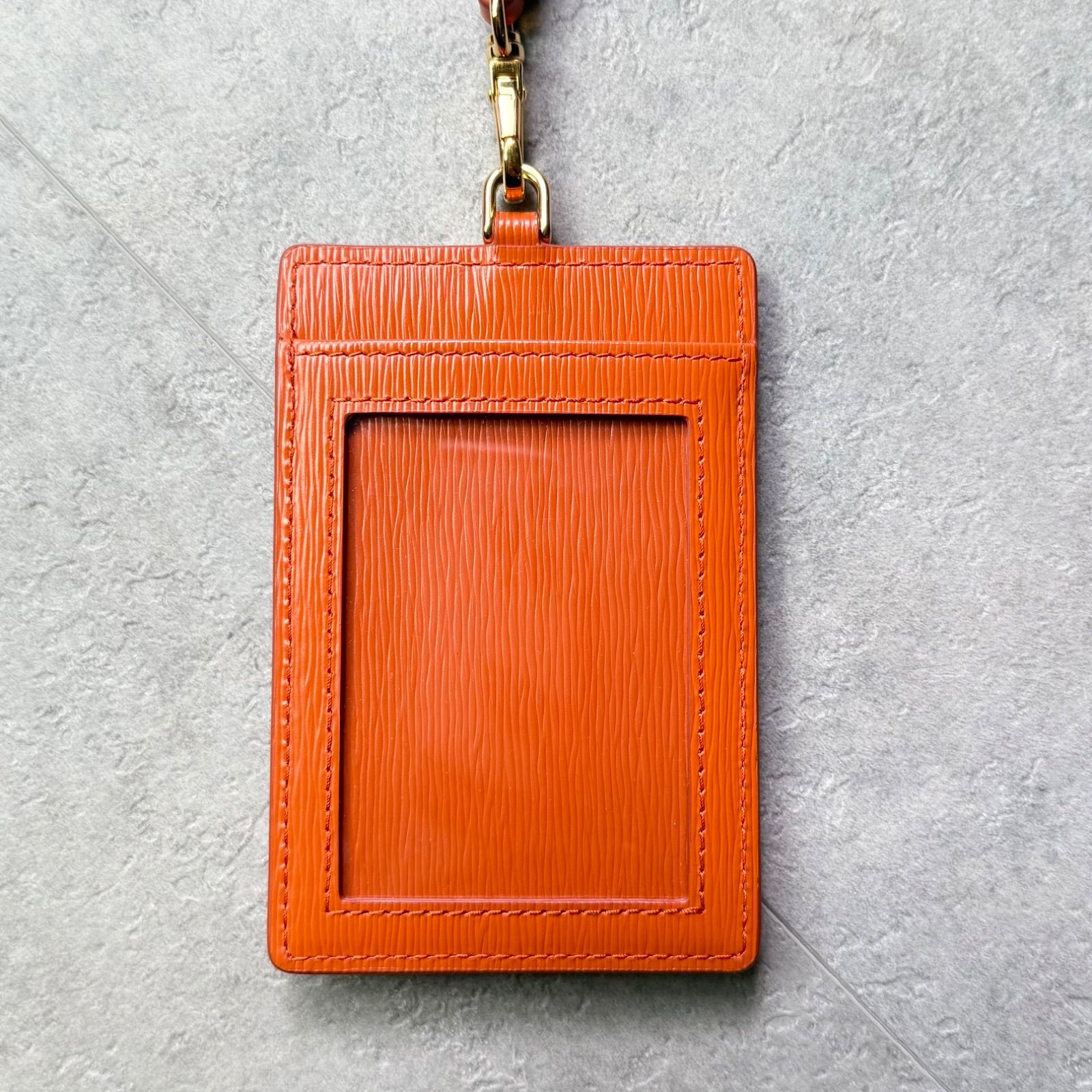 極美品 PRADA プラダ サフィアーノ レザー ショルダー カードケース ID