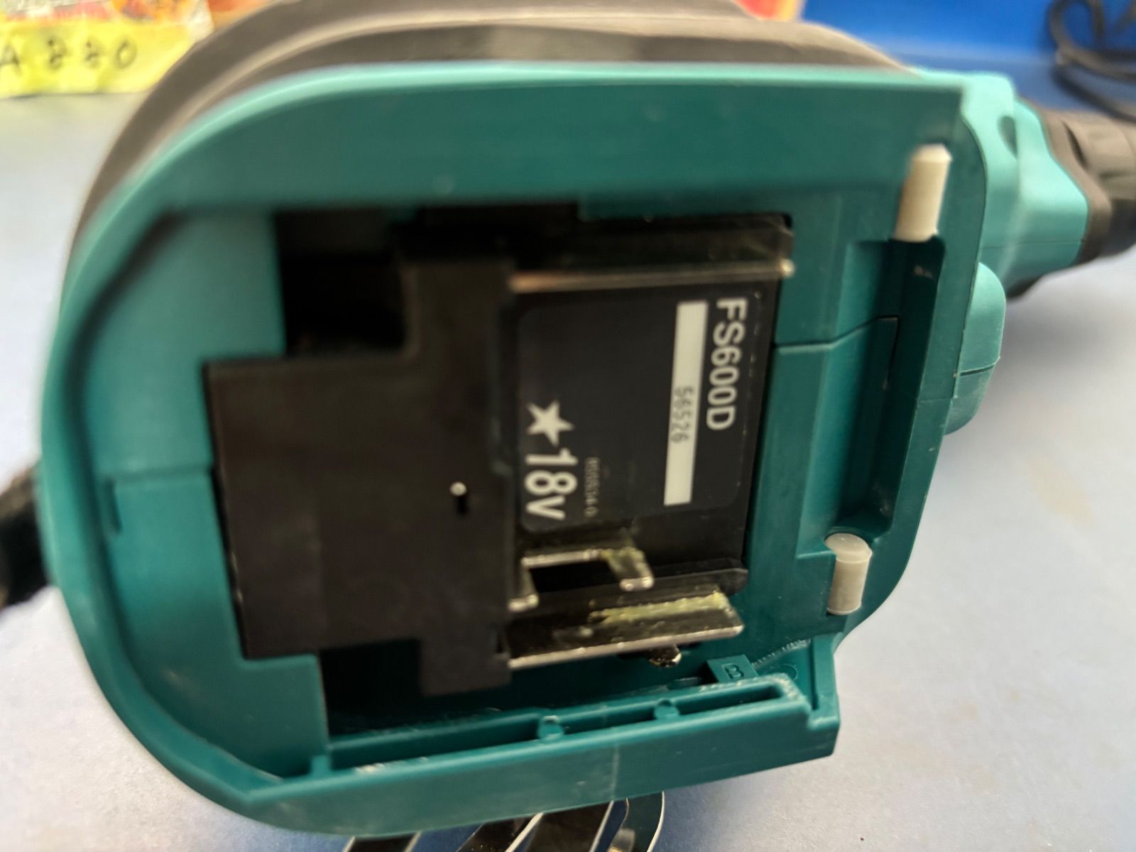 マキタ makita
