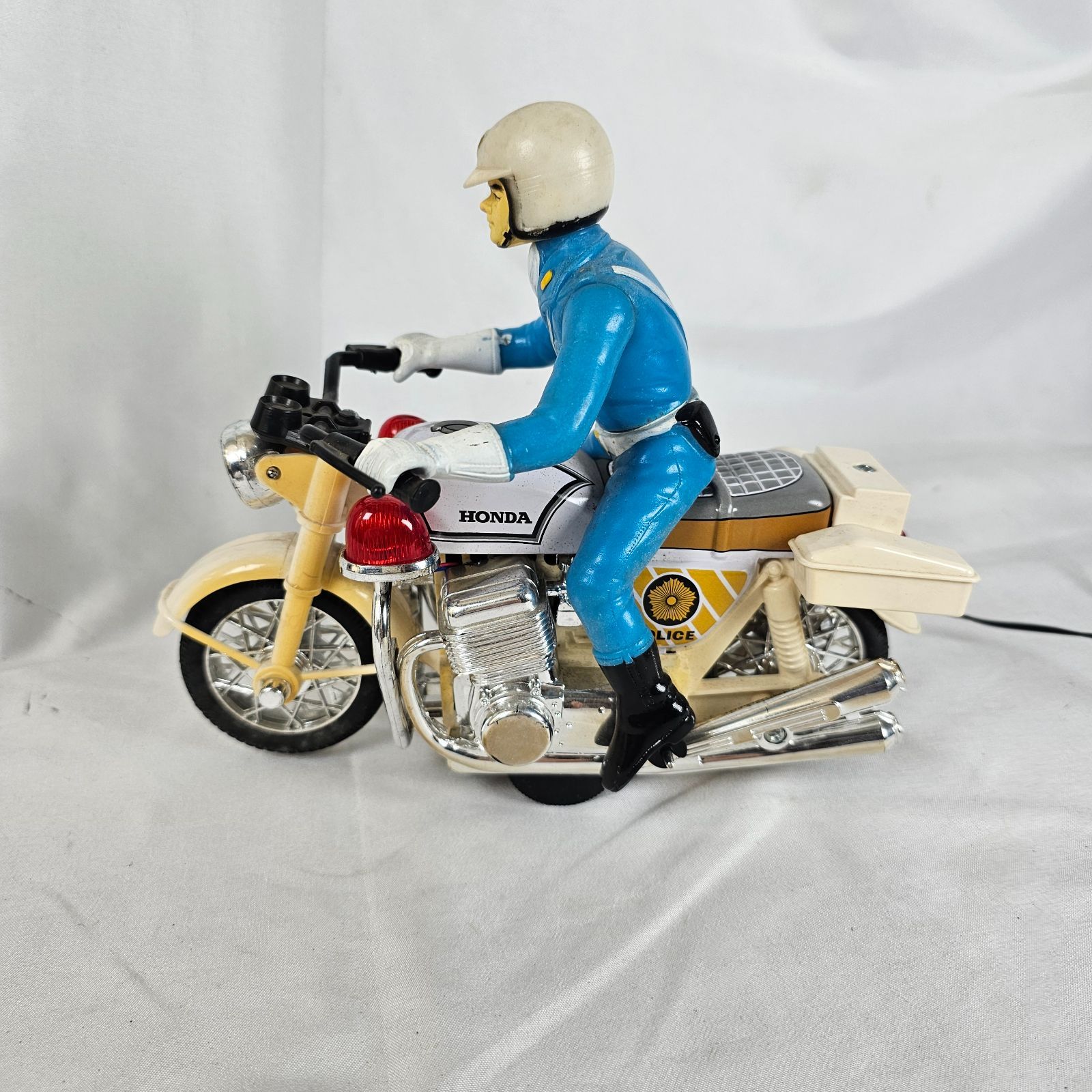 ブリキ白バイブリキ ど*ど様 ブリキ 白バイ 当時物 レトロ 昭和