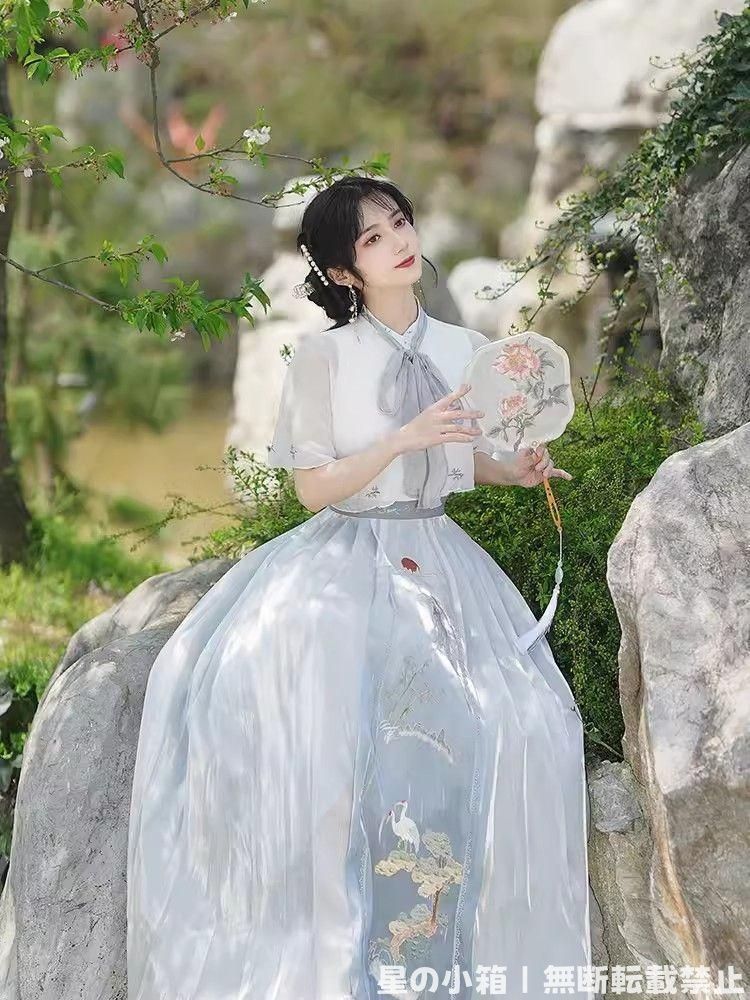 豪華刺繍 漢服 かんふく 古風衣装 レトロ風 中華ロリータ コスプレ ワンピース 唐装 仙女服 中華風 美しい刺繍 撮影会 舞台演出 推し活 ハロウィン 仮装 HF-289