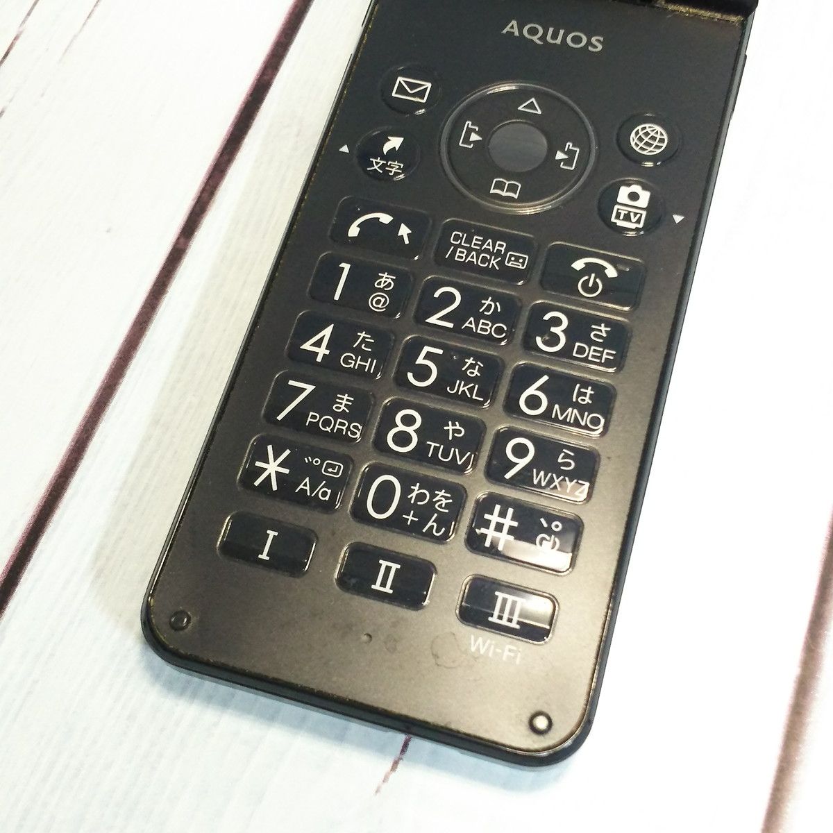 AQUOSケータイ2 見づらかっ ブラック 【SIMロック解除済み】SoftBank