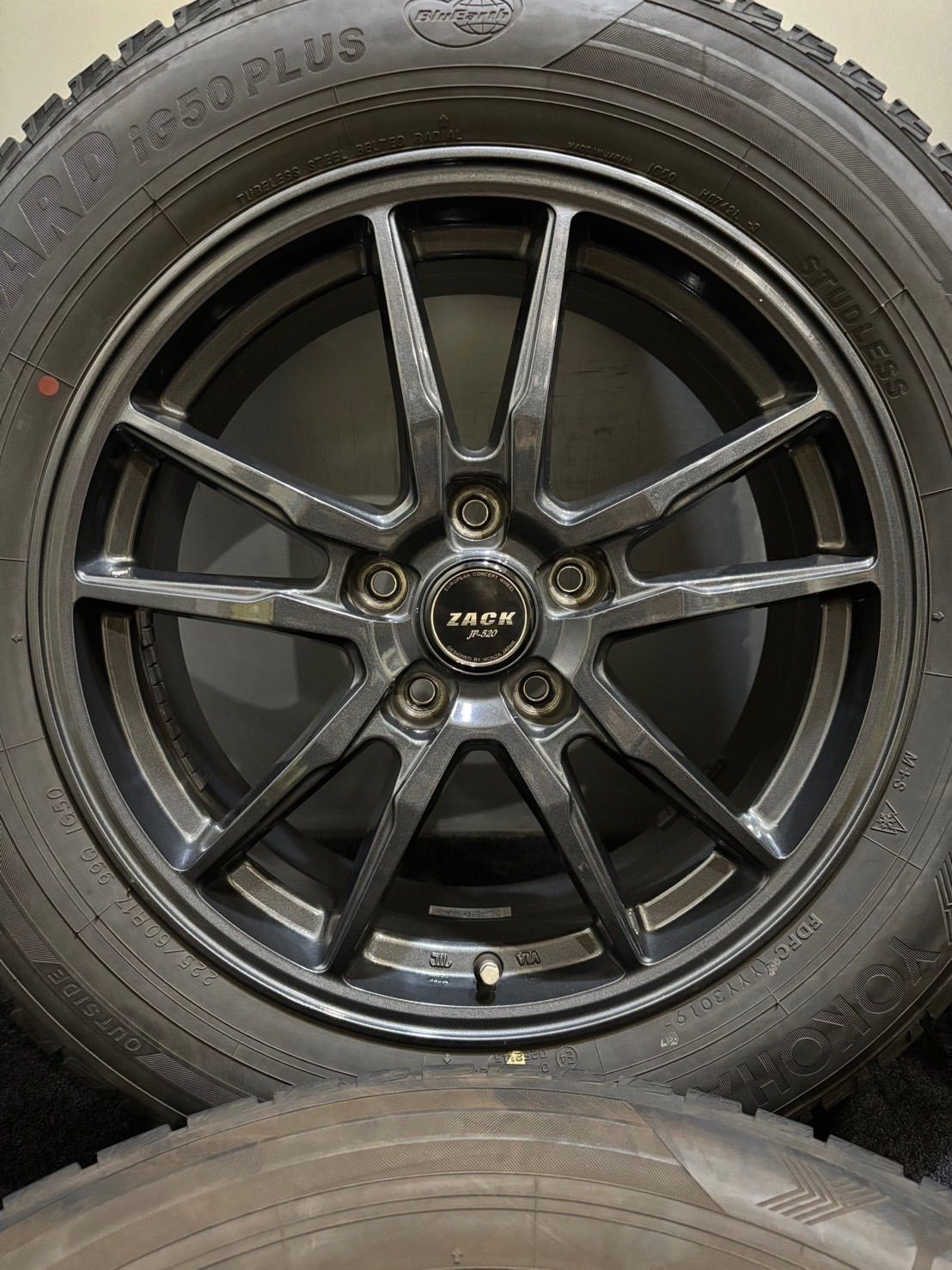 ☆225/60R17 YOKOHAMA/ice GUARD iG50PLUS 19年 ZACK 17インチ 7J +38