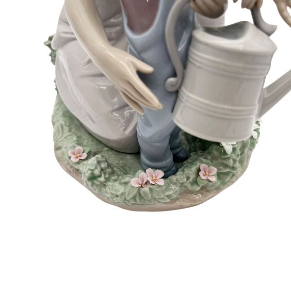 難あり】 リヤドロ LLADRO 置物 インテリア ママのお手伝い No.8028 白