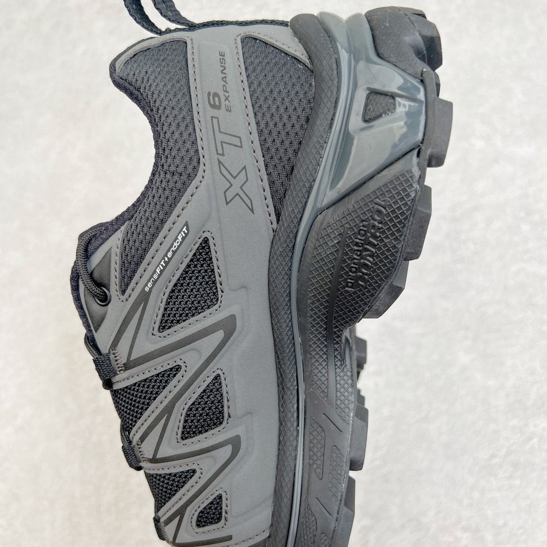 未使用　SALOMON　XT-6 Expanse 　テック系スニーカー