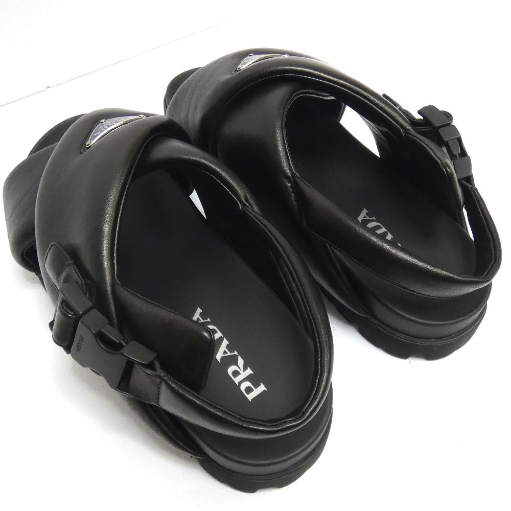 Dz369151 プラダ サンダル パデッドナッパレザー クリスクロス