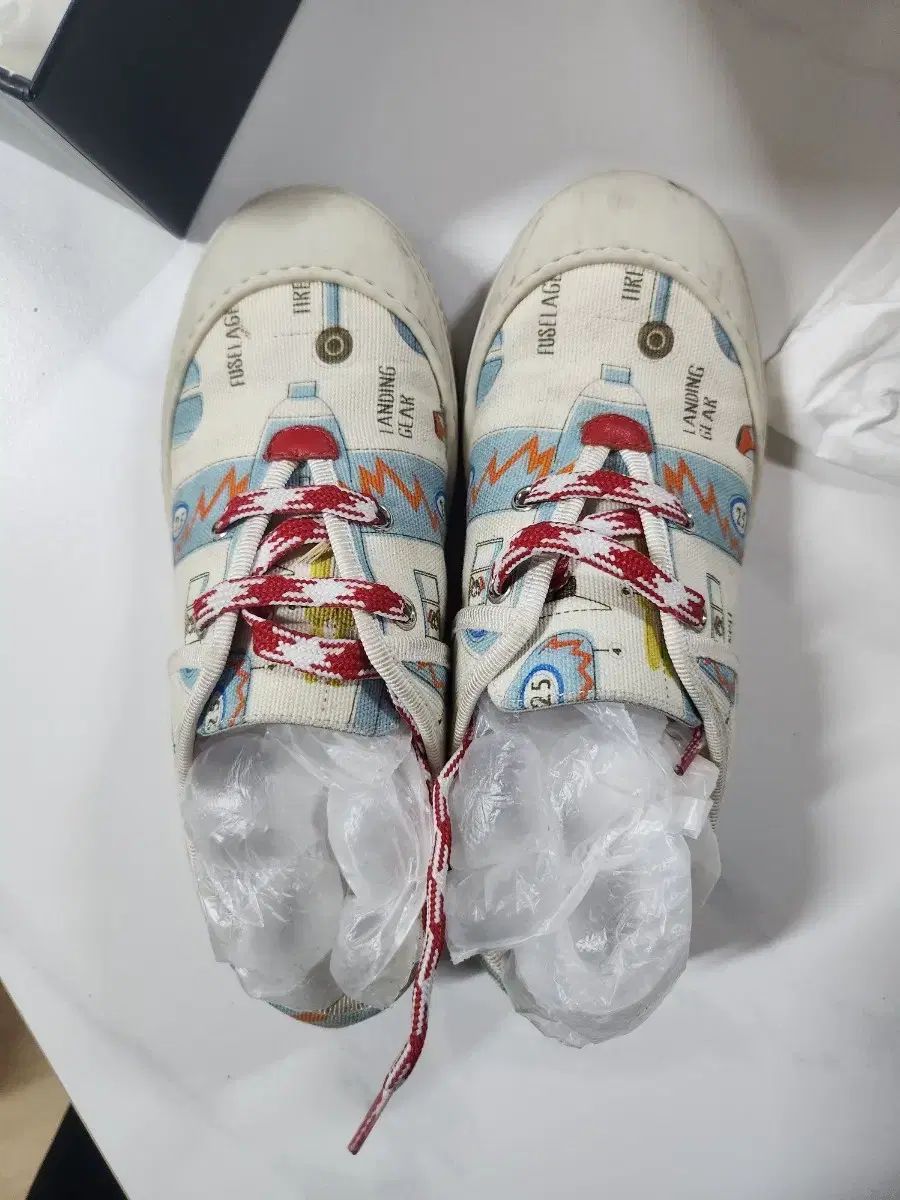 Gucci キッズスニーカー 32