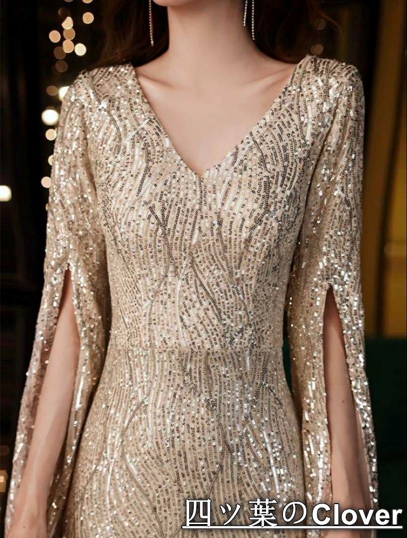 美品・未使用新品】スパンコールの煌びやかなVネックの長袖イブニング
