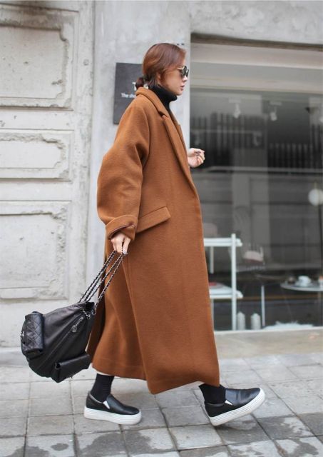 オーバーサイズ ロング チェスターコート アウター コート ロング丈 マキシ マキシ丈 9分丈 アンクル丈 袖あり 長袖 ボリューム袖 ドロップショルダー 萌袖 Vネック 襟付き ワイド ポケット 前開き かわいい 大人可愛い きれいめ シンプル カジュアル 大人 上品 おしゃれ オーバーサイズ ロング チェスターコート アウター コート ロング丈