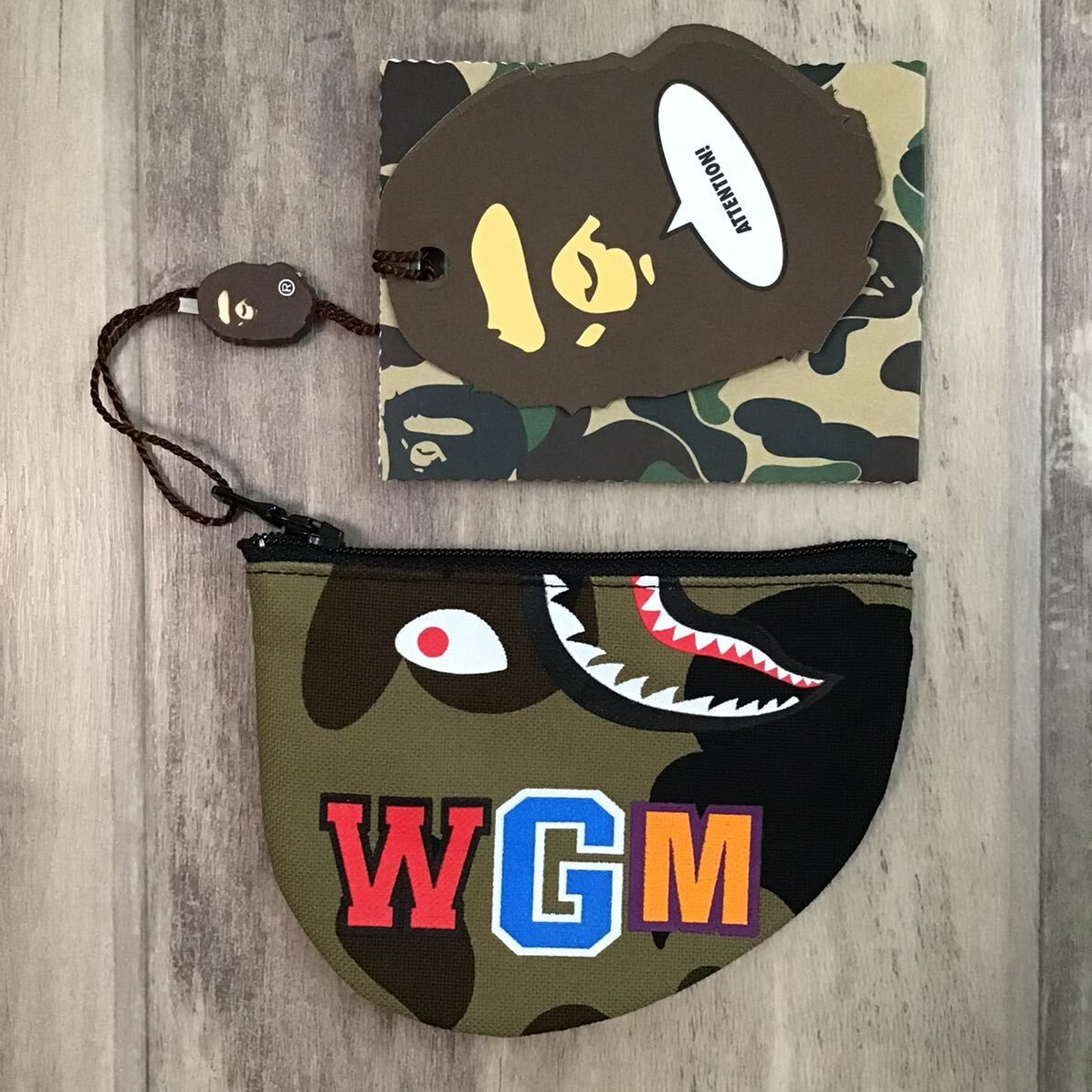 ★新品★ シャーク コインケース BAPE camo shark coin case wallet a bathing ape エイプ ベイプ アベイシングエイプ 財布 迷彩