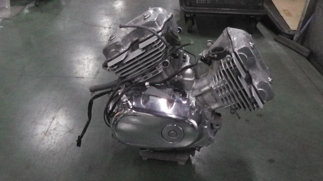 V-TWIN マグナ　MC29-1100xxx　の　エンジン:#1693441115
