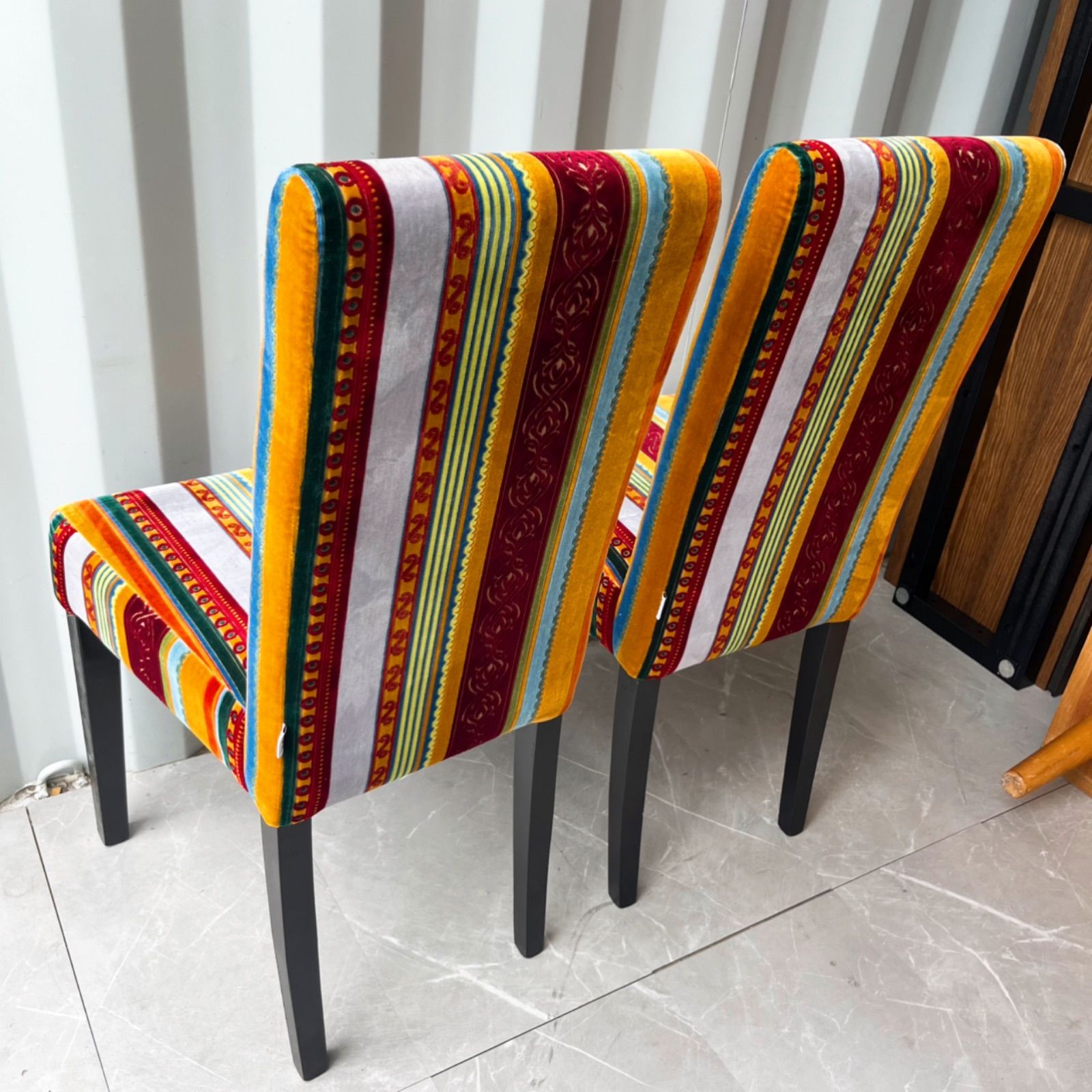 KAREのエコノベリーブリティッシュダイニングチェア② 取付無料！KARE エコノベリーブリティッシュダイニングチェア2脚