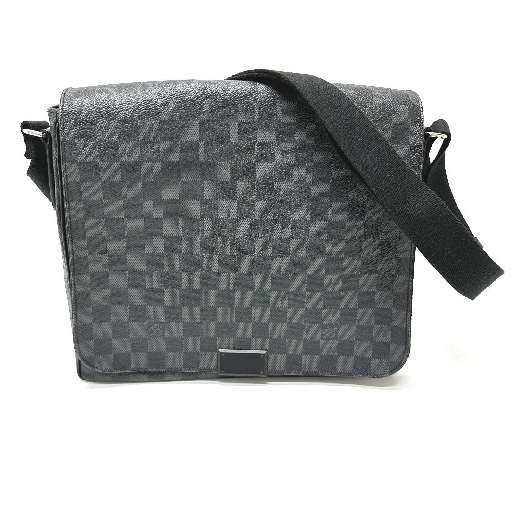 LOUIS VUITTON ルイヴィトン ショルダーバッグ ディストリクトMM