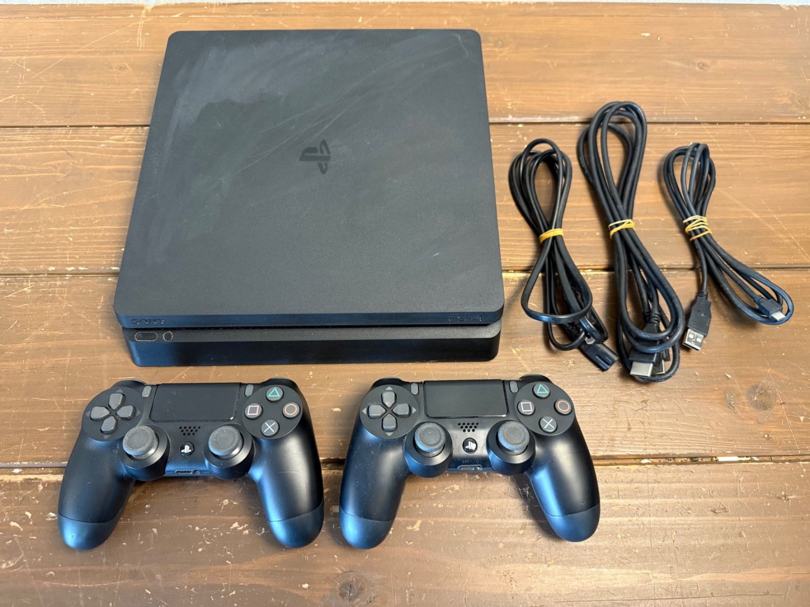 PlayStation4 本体 ブラック CUH-2100B