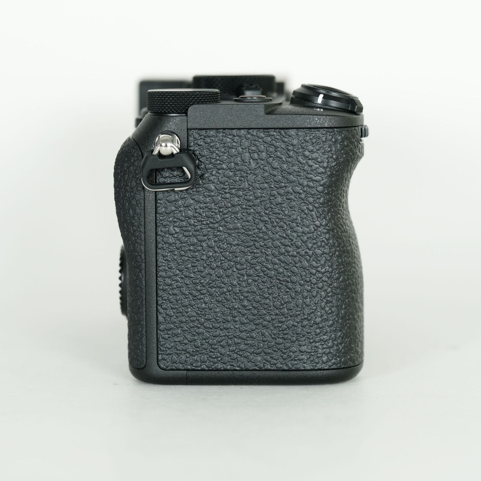 sony α7cII シャッター枚数2664枚　屋内使用のみ　美品 sony α7cII シャッター枚数2664枚 屋内使用のみ 美品 - メルカリ