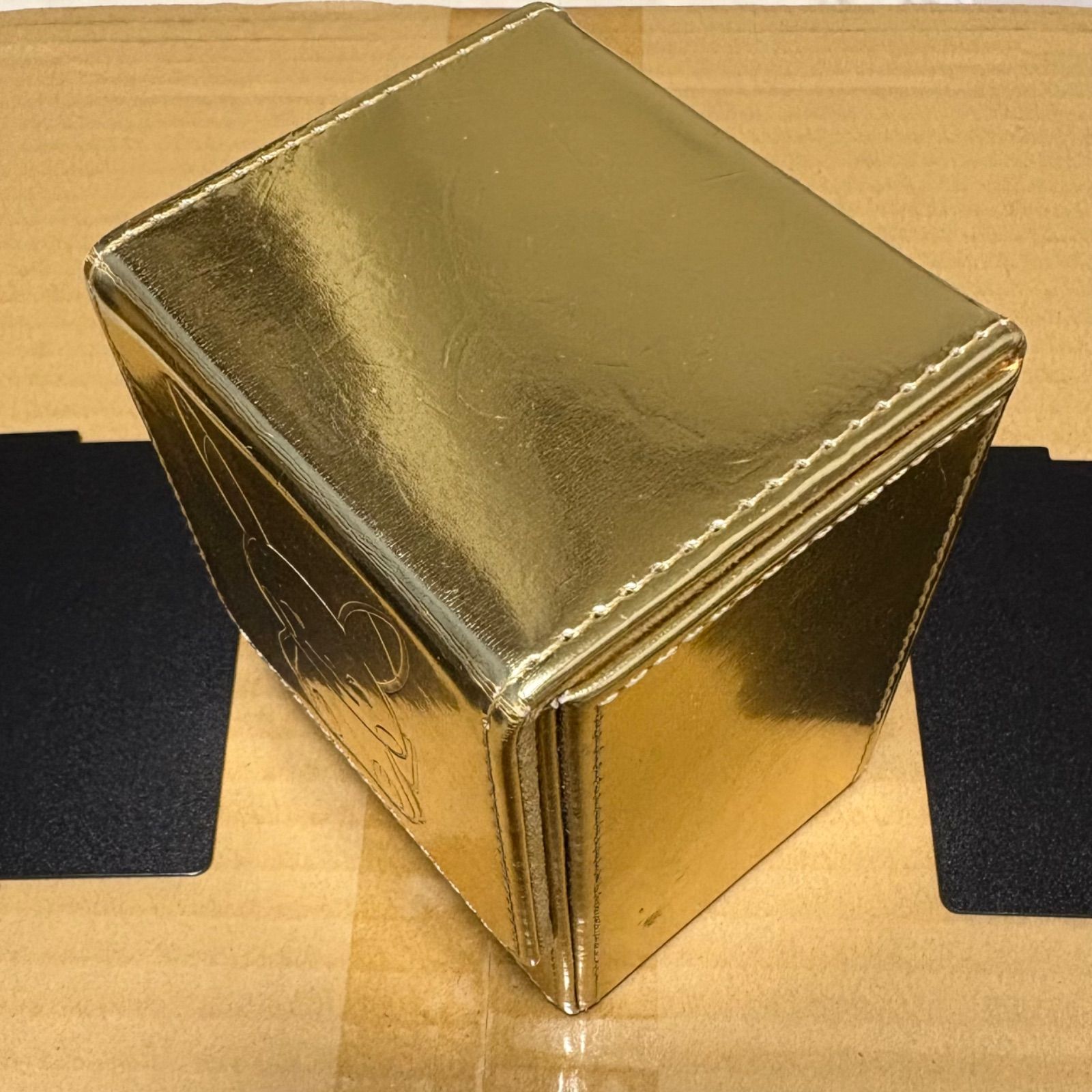 ポケモンカードゲーム フリップデッキケース ビリケンさんピカチュウ