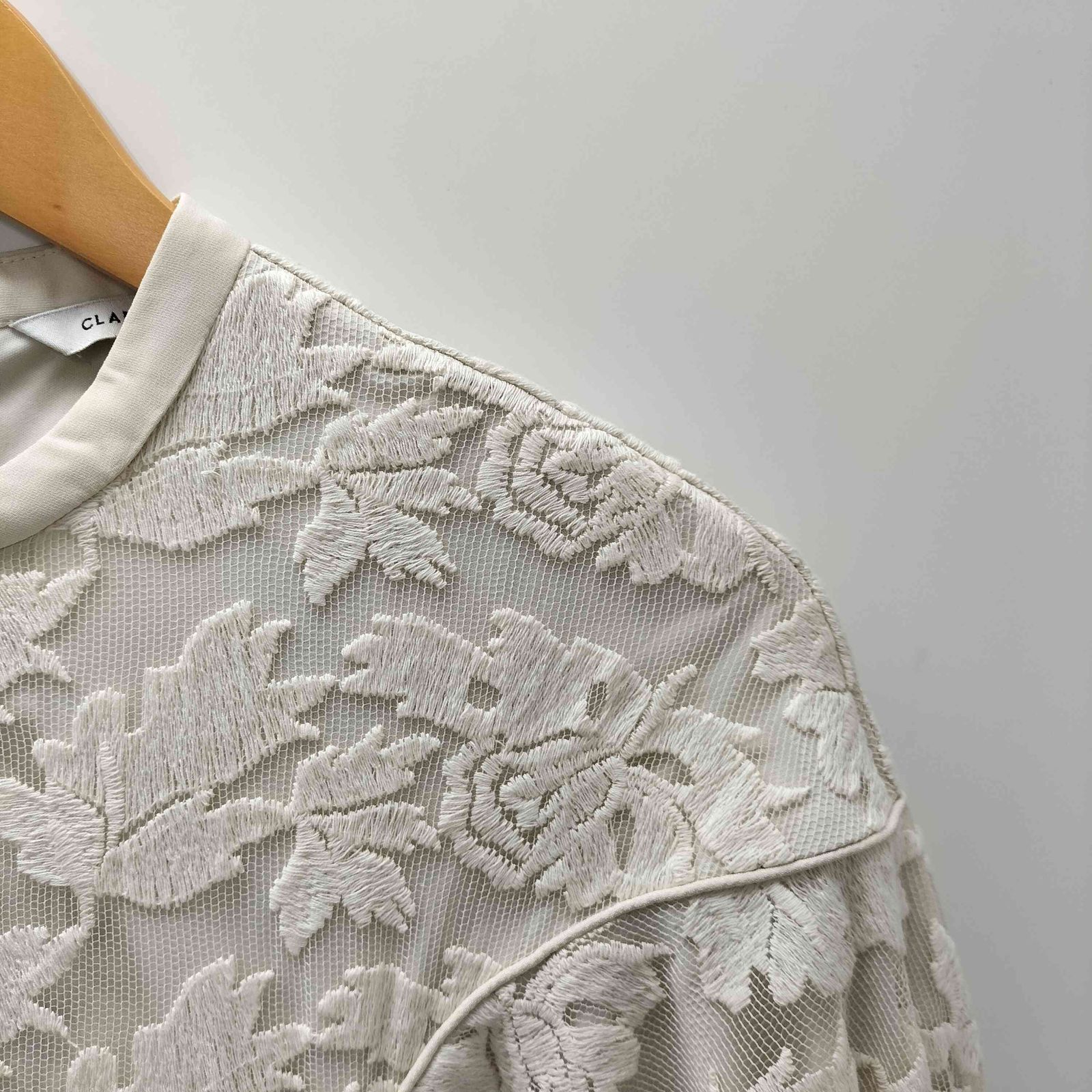 クラネ CLANE FLORAL EMBROIDERY LACE ONEPIECE レディース JPN
