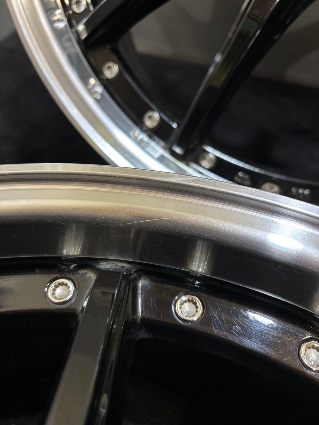 きれいな ロクサーニ 19インチ 8J 45 114.3 5H アルミホイール 4本 アルファード ヴェルファイア ハリアー クラウン ブラポリ 1-K176 【100%本物保証】