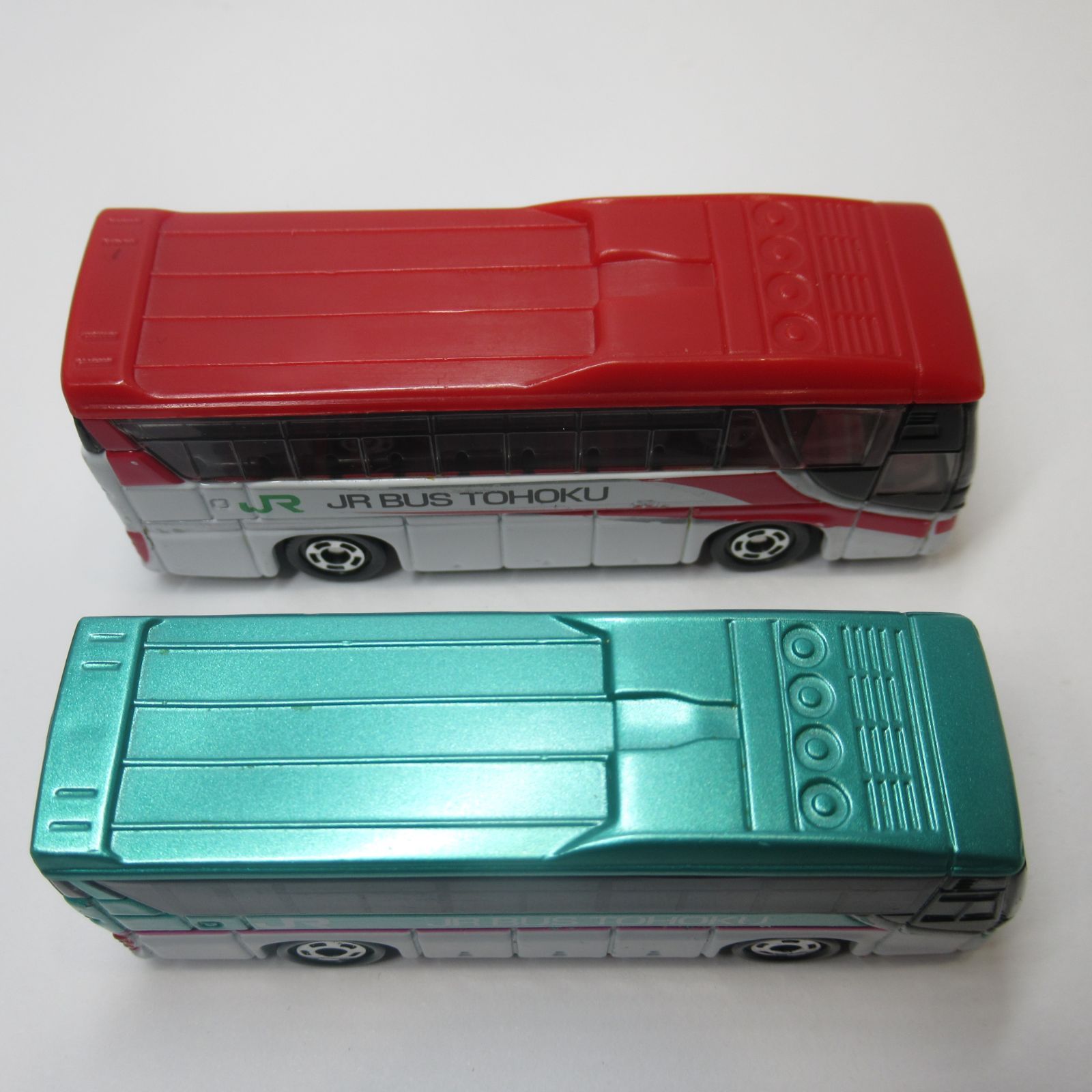 2106.トミカプロレスバス2台売り 2106.トミカプロレスバス2台売り