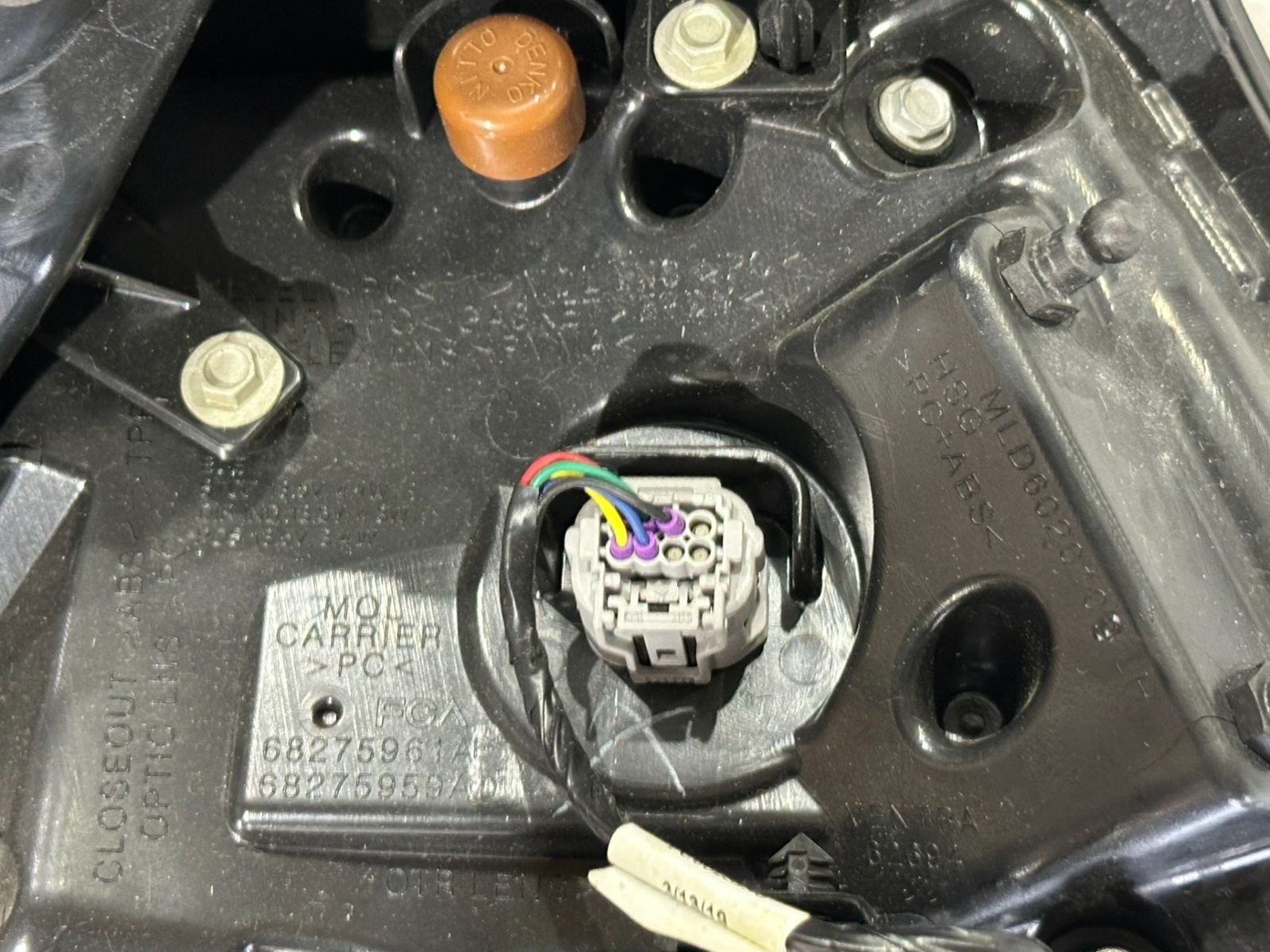 ジープ JEEP チェロキー KL 後期 LED 左側 テールランプ テールライト テールレンズ ゲート 内側 外側 左セット 68275961AF 68336337AH 品 動作 済み 現状品 USTAUSTRALIA_COM_AU