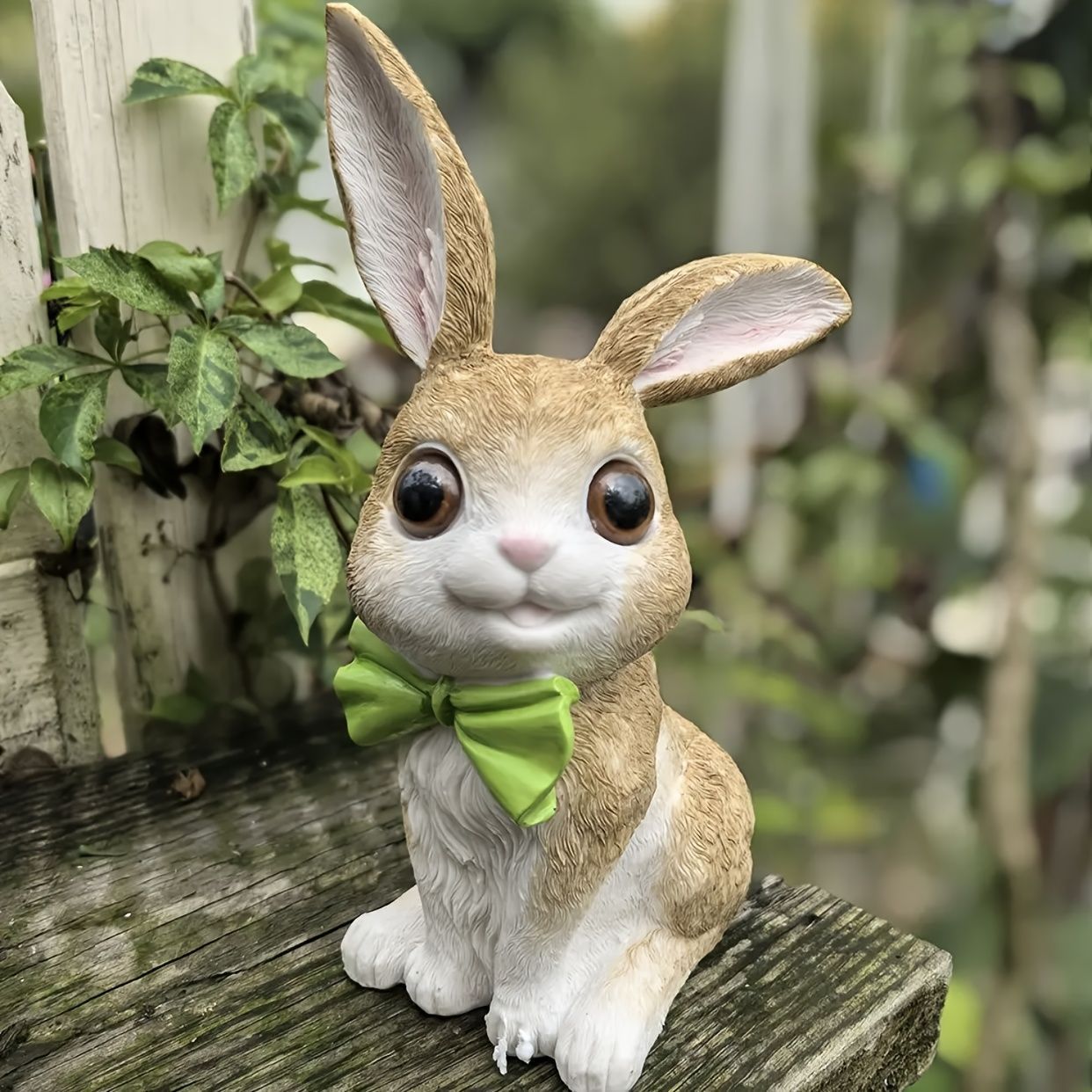 ウエルカムうさぎ　ラビット　 庭　室内　ガーデニング 　インテリア 置物 オブジェ ガーデンオーナメント ウェルカムボードを持っている