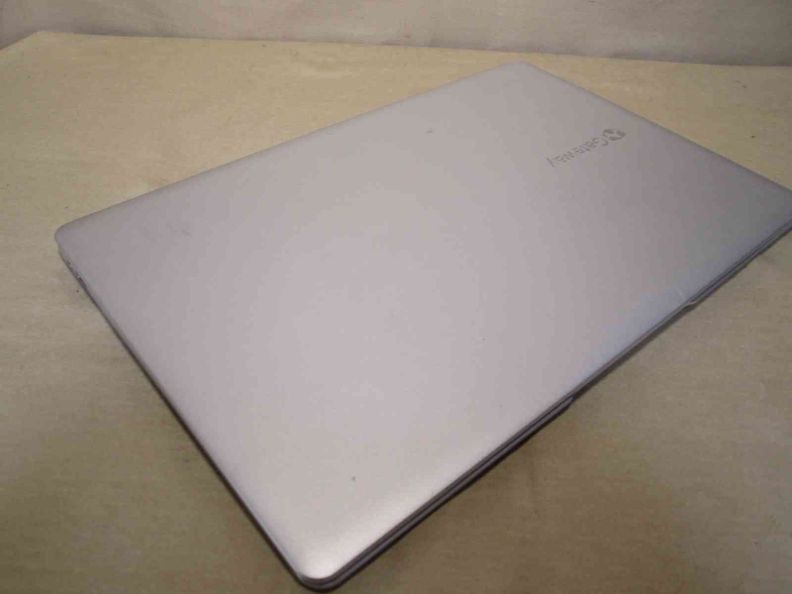 Gateway NE336-A14Q【SSD搭載】 Celeron N4100 1.1GHz