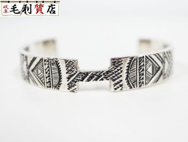 miyaaaa様限定 市松 シルバー バングル 収納袋付き miyaaaa様限定 市松 シルバー バングル 収納袋付き miyaaaa様