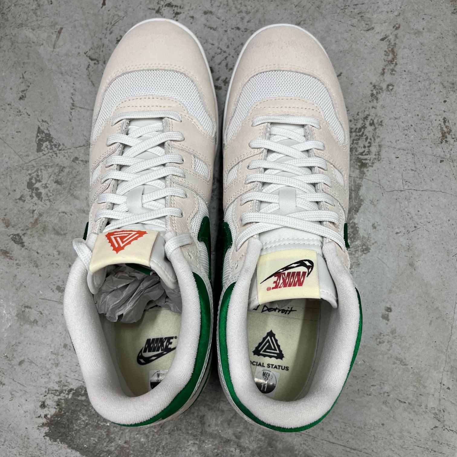 未使用 Nike × Social Status Attack 