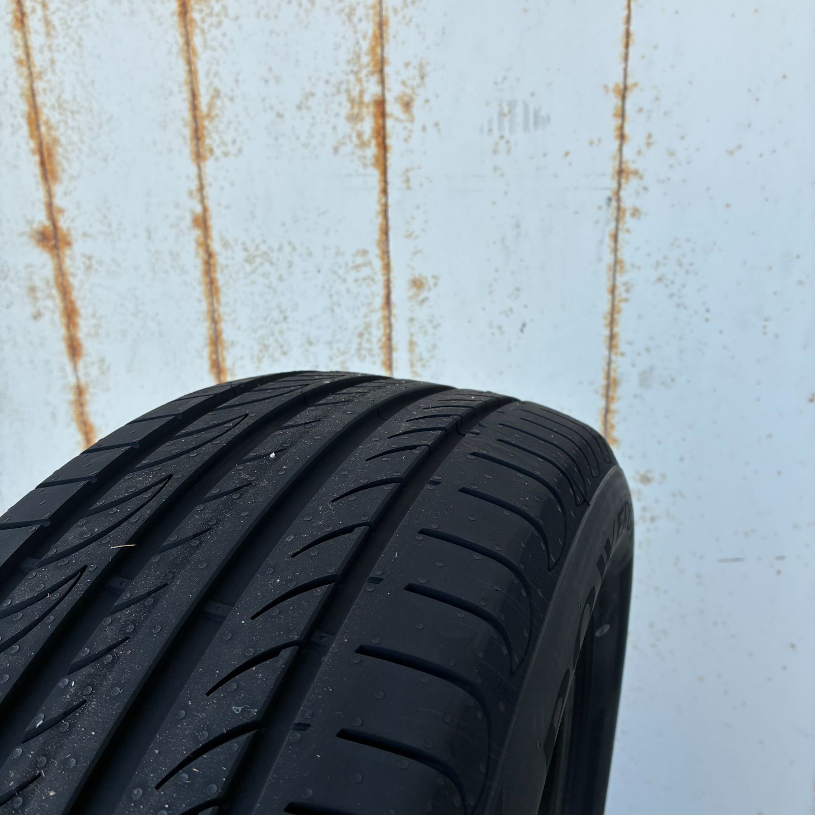 PIRELLI