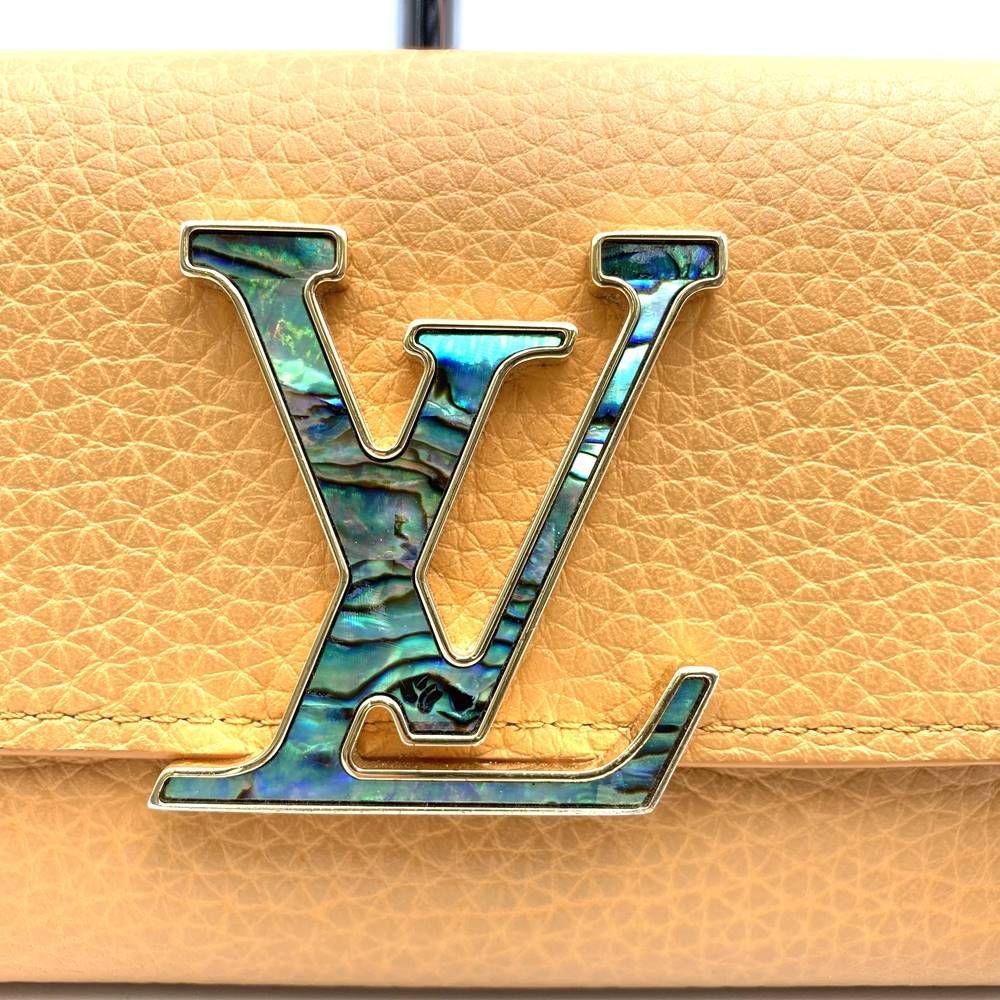 LOUIS VUITTON ルイ・ヴィトン M81669 ポルトフォイユカプシーヌ