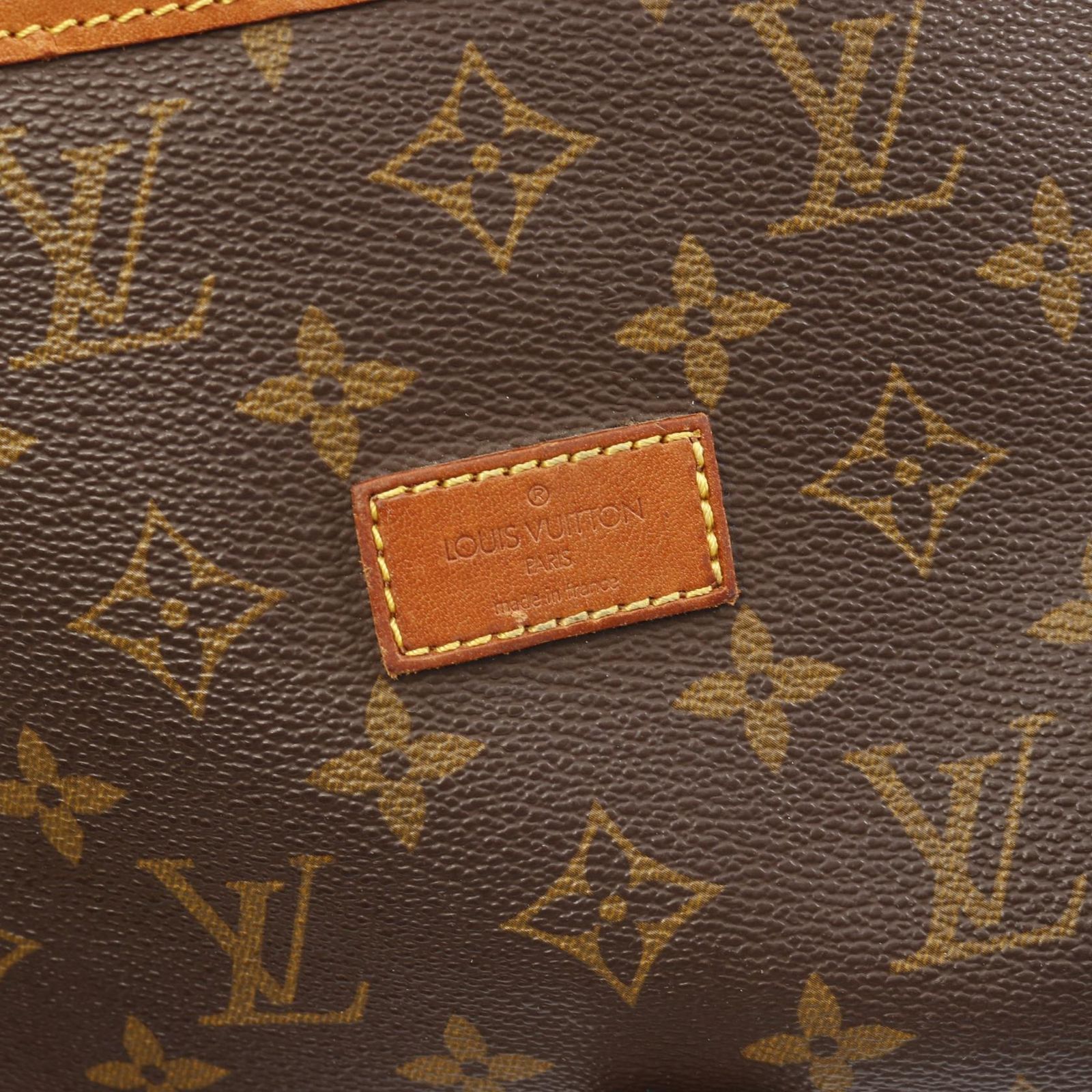 ルイ・ヴィトン LOUIS VUITTON ショルダーバッグ ソミュール30